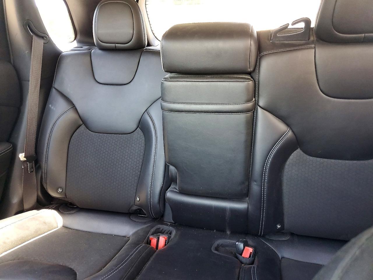 2019 Jeep Cherokee Latitude Plus Black vin: 1C4PJLLB2KD173587