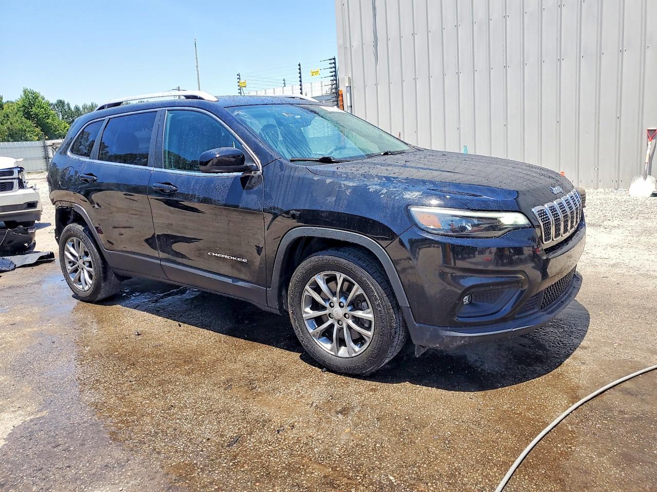 2019 Jeep Cherokee Latitude Plus Black vin: 1C4PJLLB2KD173587