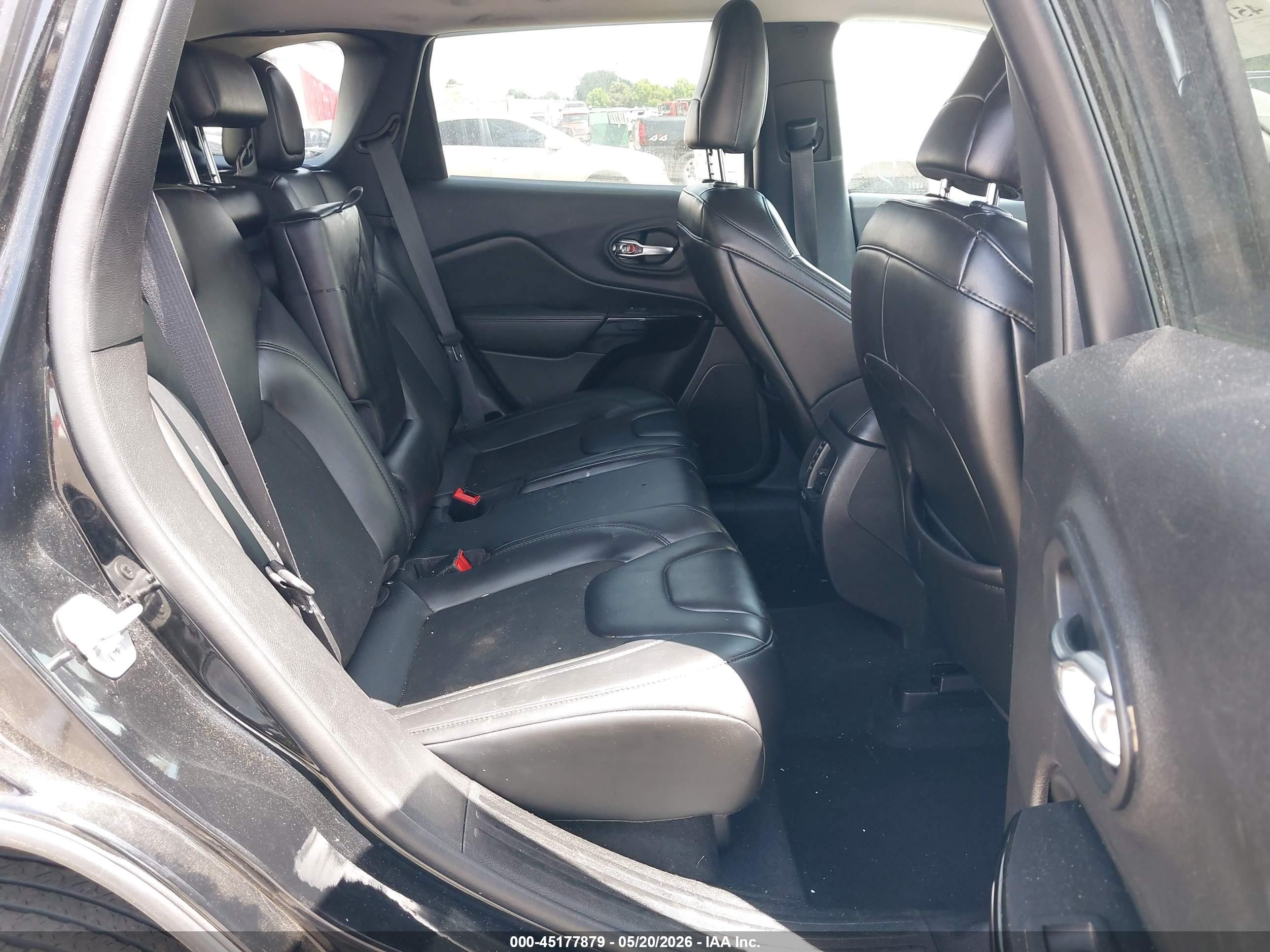 2019 Jeep Cherokee Altitude Fwd Black vin: 1C4PJLLB2KD478829