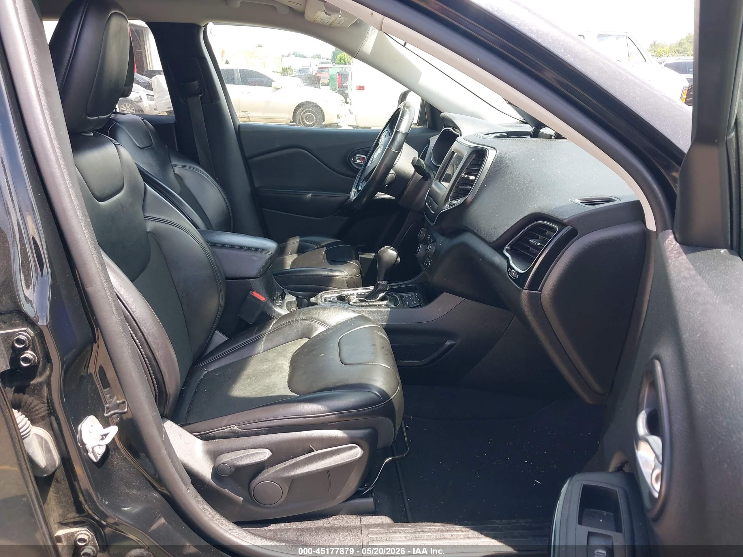 2019 Jeep Cherokee Altitude Fwd Black vin: 1C4PJLLB2KD478829