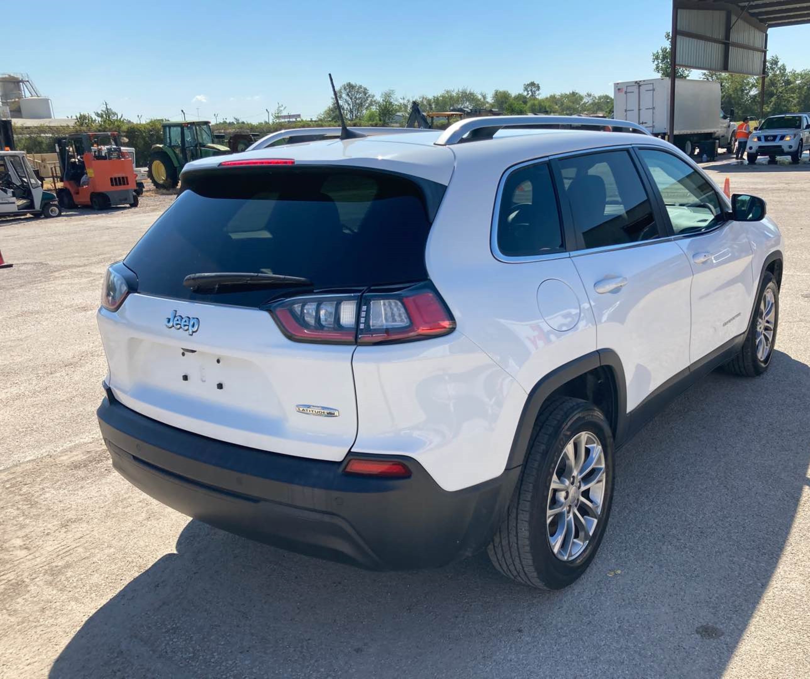 2021 Jeep Cherokee Latitude Plus vin: 1C4PJLLB2MD220572