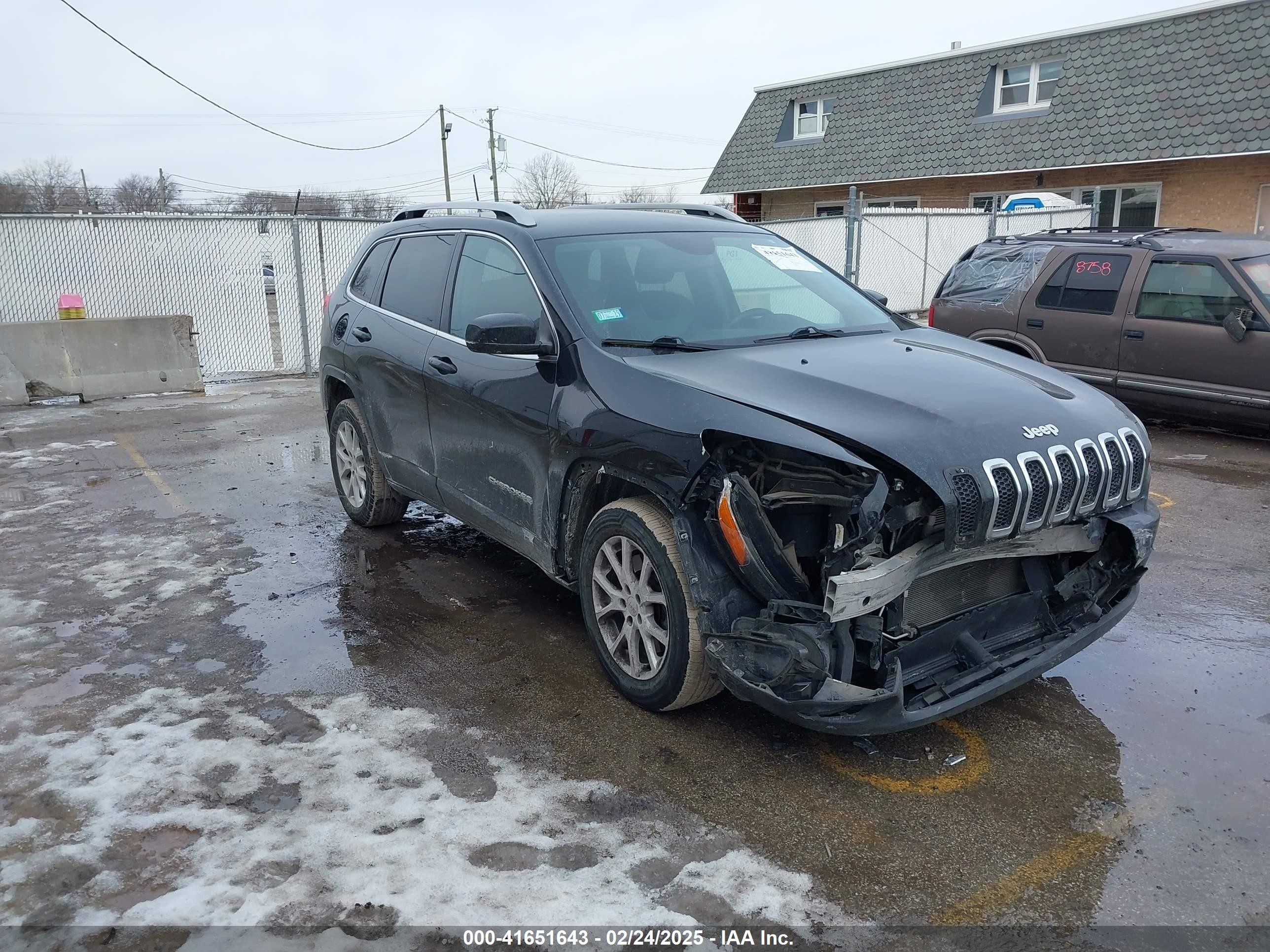 2018 Jeep Cherokee Latitude Plus Fwd Черный vin: 1C4PJLLB3JD553228