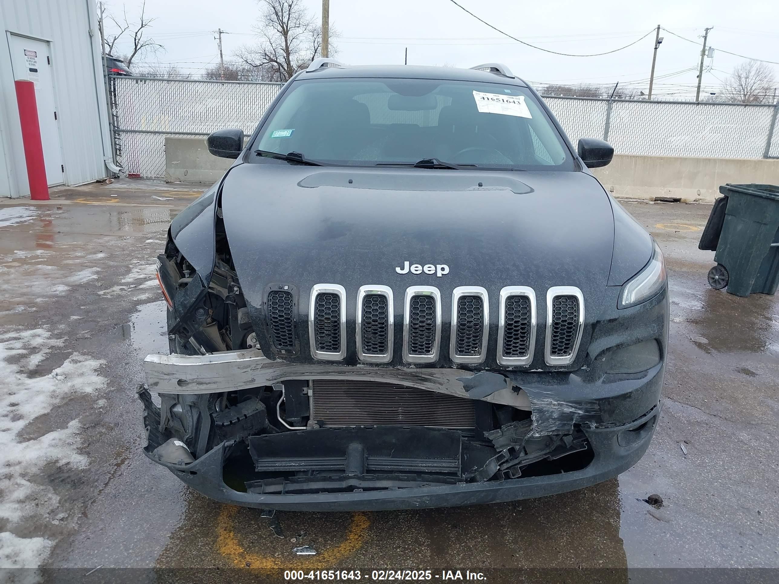 2018 Jeep Cherokee Latitude Plus Fwd Черный vin: 1C4PJLLB3JD553228