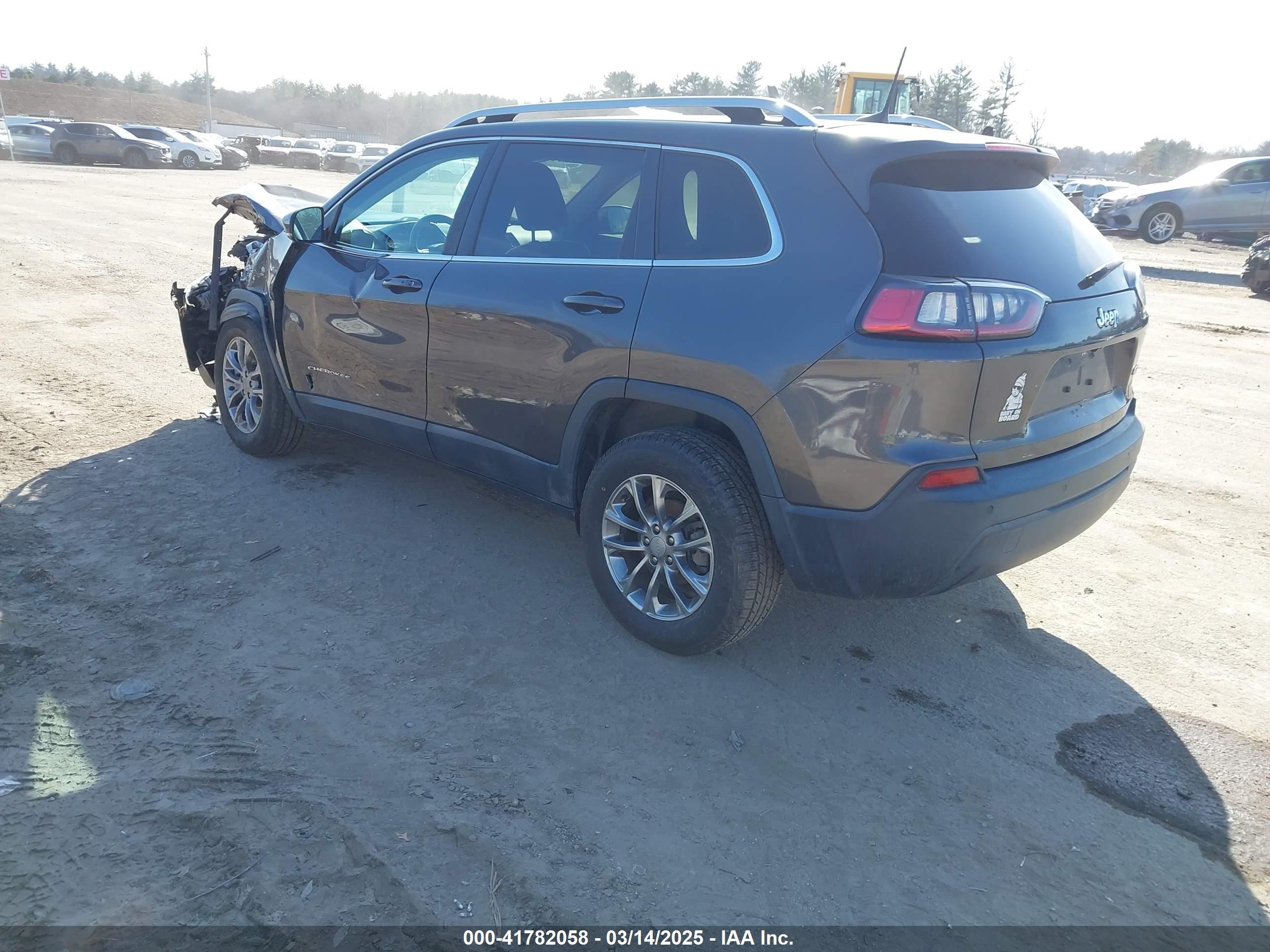 2019 Jeep Cherokee Latitude Plus Fwd Gray vin: 1C4PJLLB3KD406294