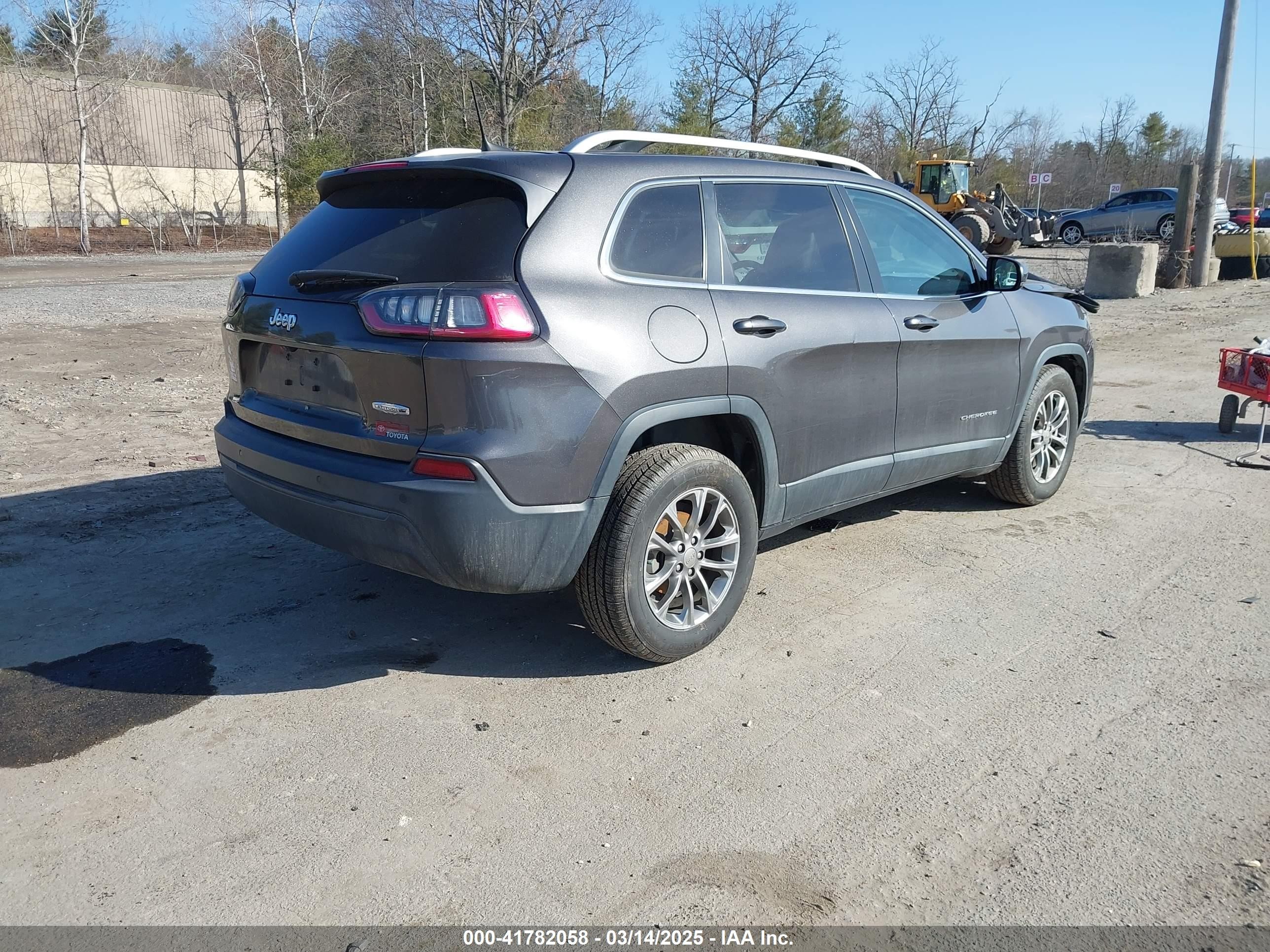 2019 Jeep Cherokee Latitude Plus Fwd Gray vin: 1C4PJLLB3KD406294