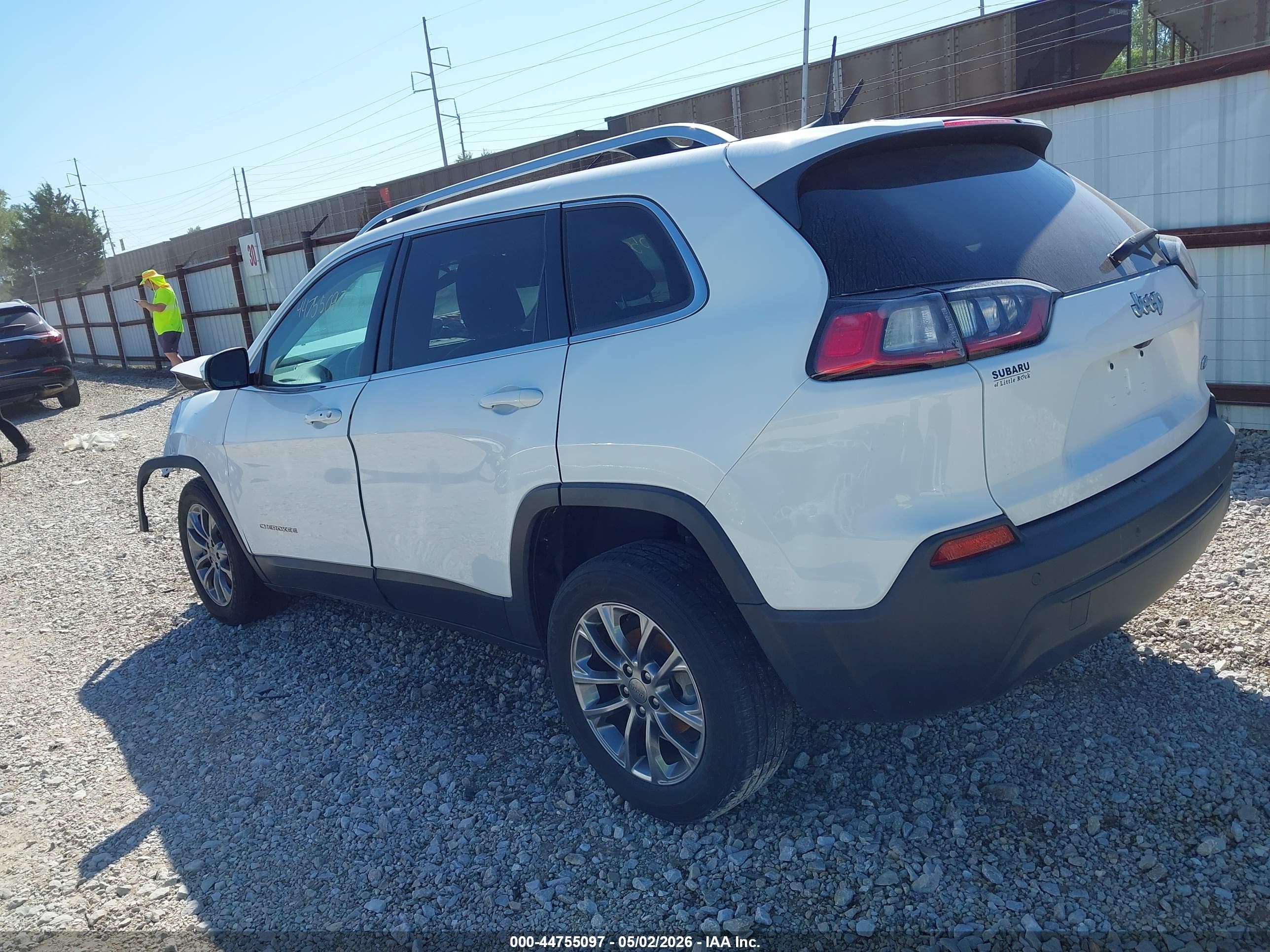 2020 Jeep Cherokee Latitude Plus Fwd White vin: 1C4PJLLB4LD503540