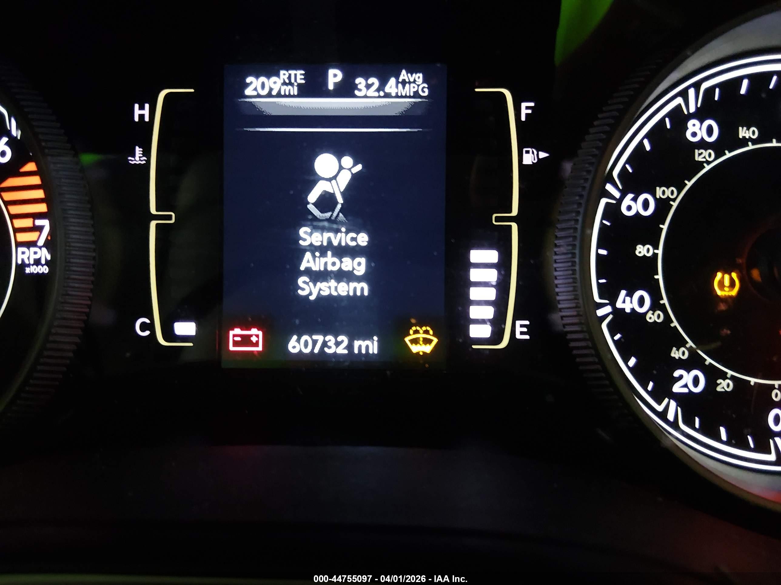 2020 Jeep Cherokee Latitude Plus Fwd White vin: 1C4PJLLB4LD503540