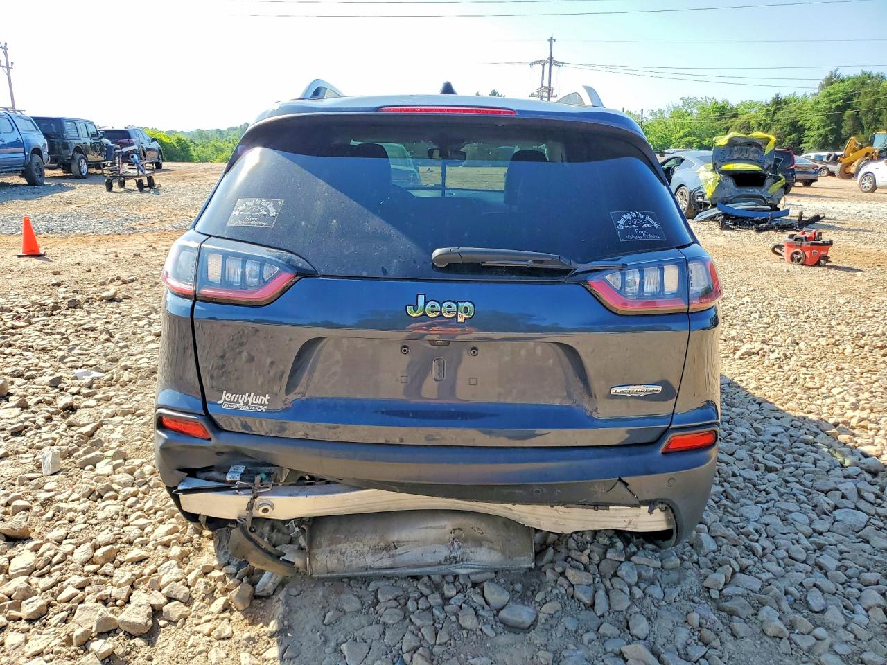 2021 Jeep Cherokee Latitude Plus Gray vin: 1C4PJLLB4MD134681