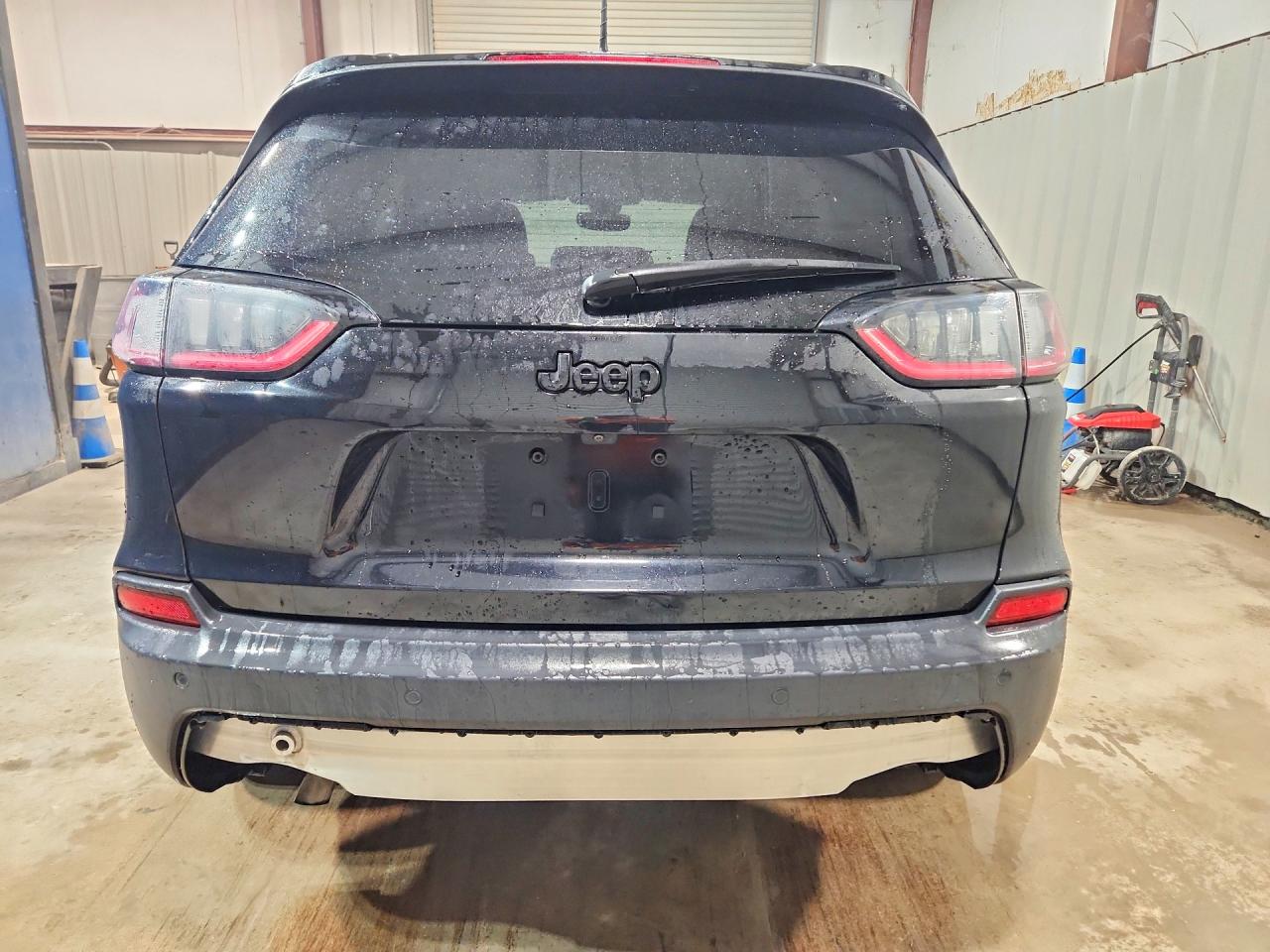 2019 Jeep Cherokee Latitude Plus Black vin: 1C4PJLLB5KD392592