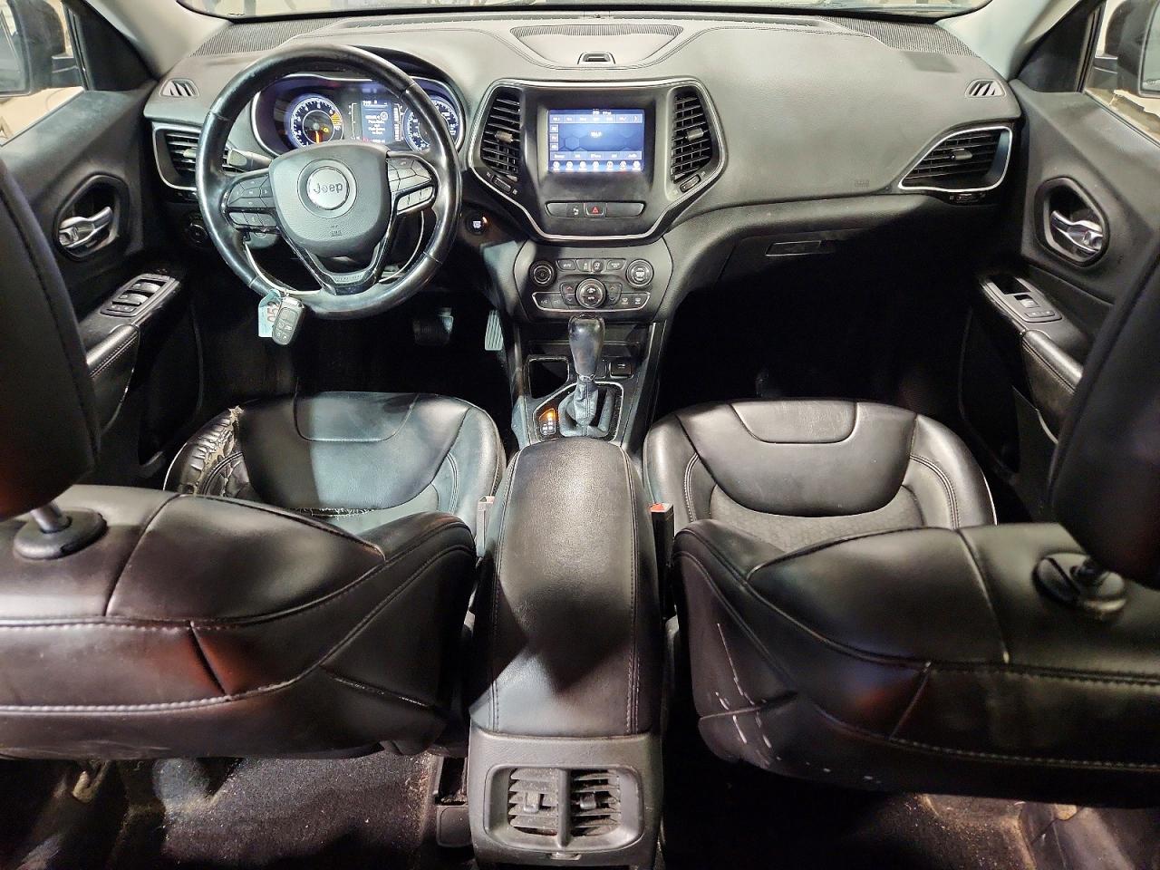 2019 Jeep Cherokee Latitude Plus Black vin: 1C4PJLLB5KD392592