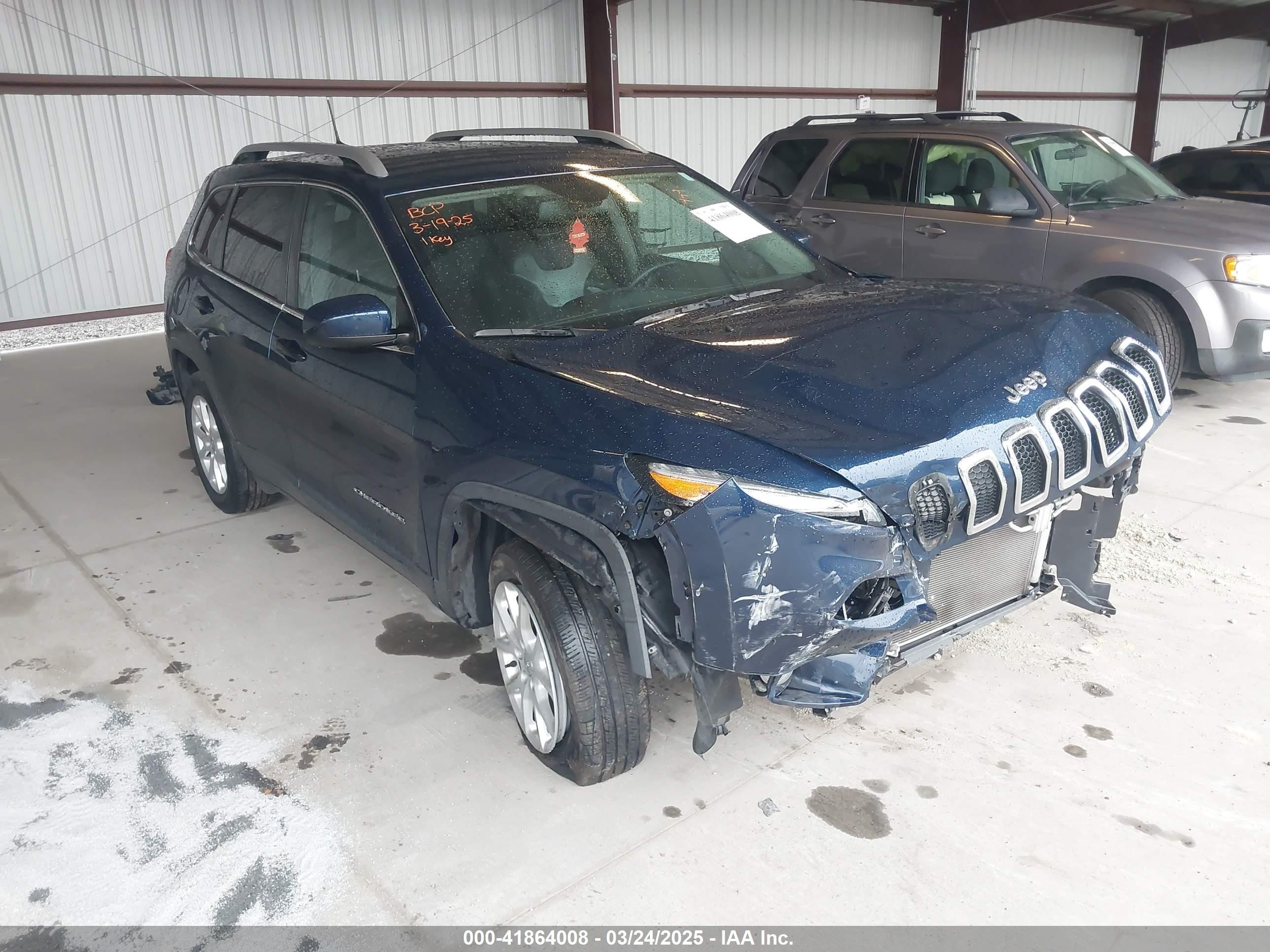 2018 Jeep Cherokee Latitude Plus Fwd Blue vin: 1C4PJLLB6JD587499