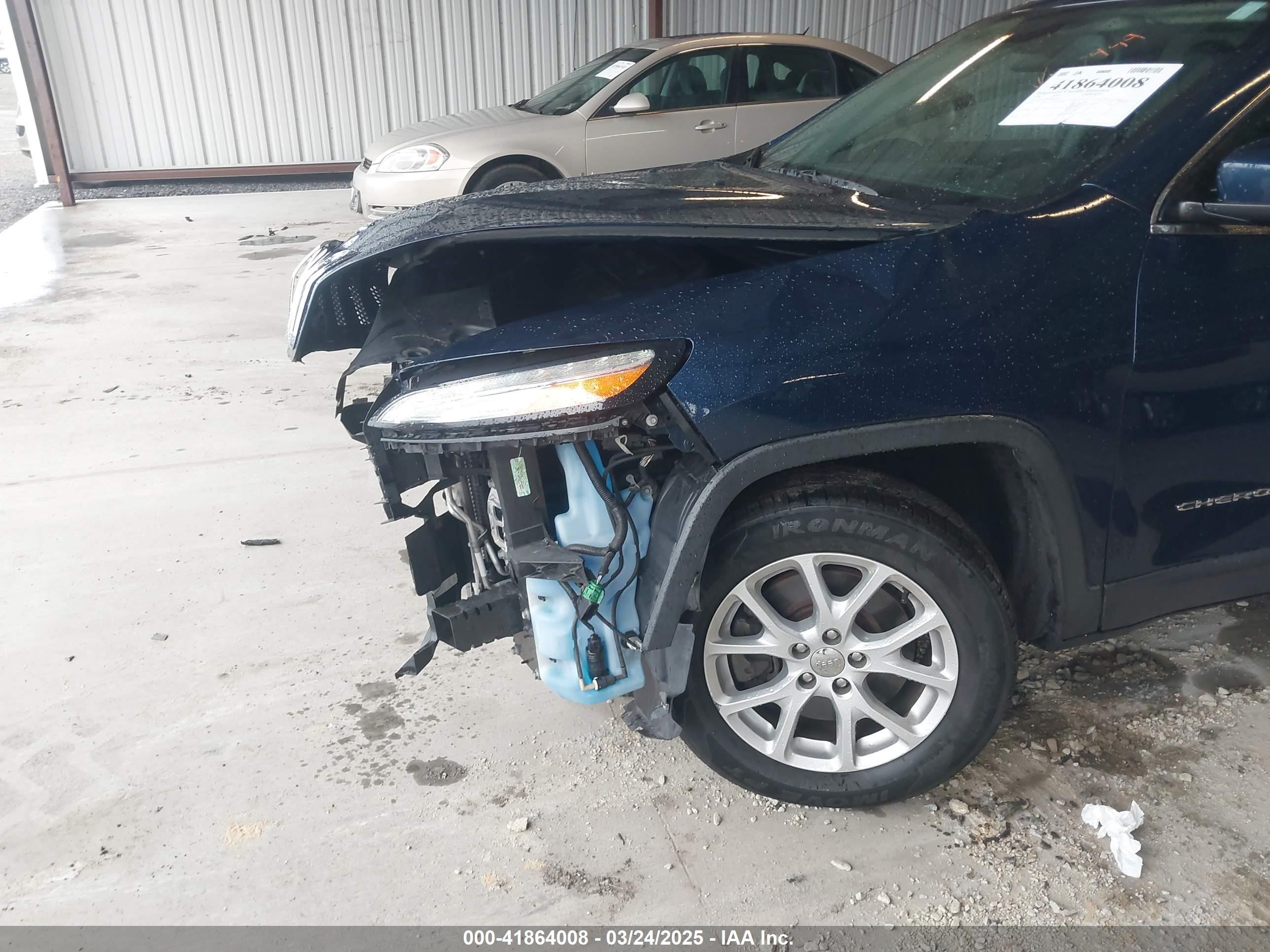 2018 Jeep Cherokee Latitude Plus Fwd Blue vin: 1C4PJLLB6JD587499
