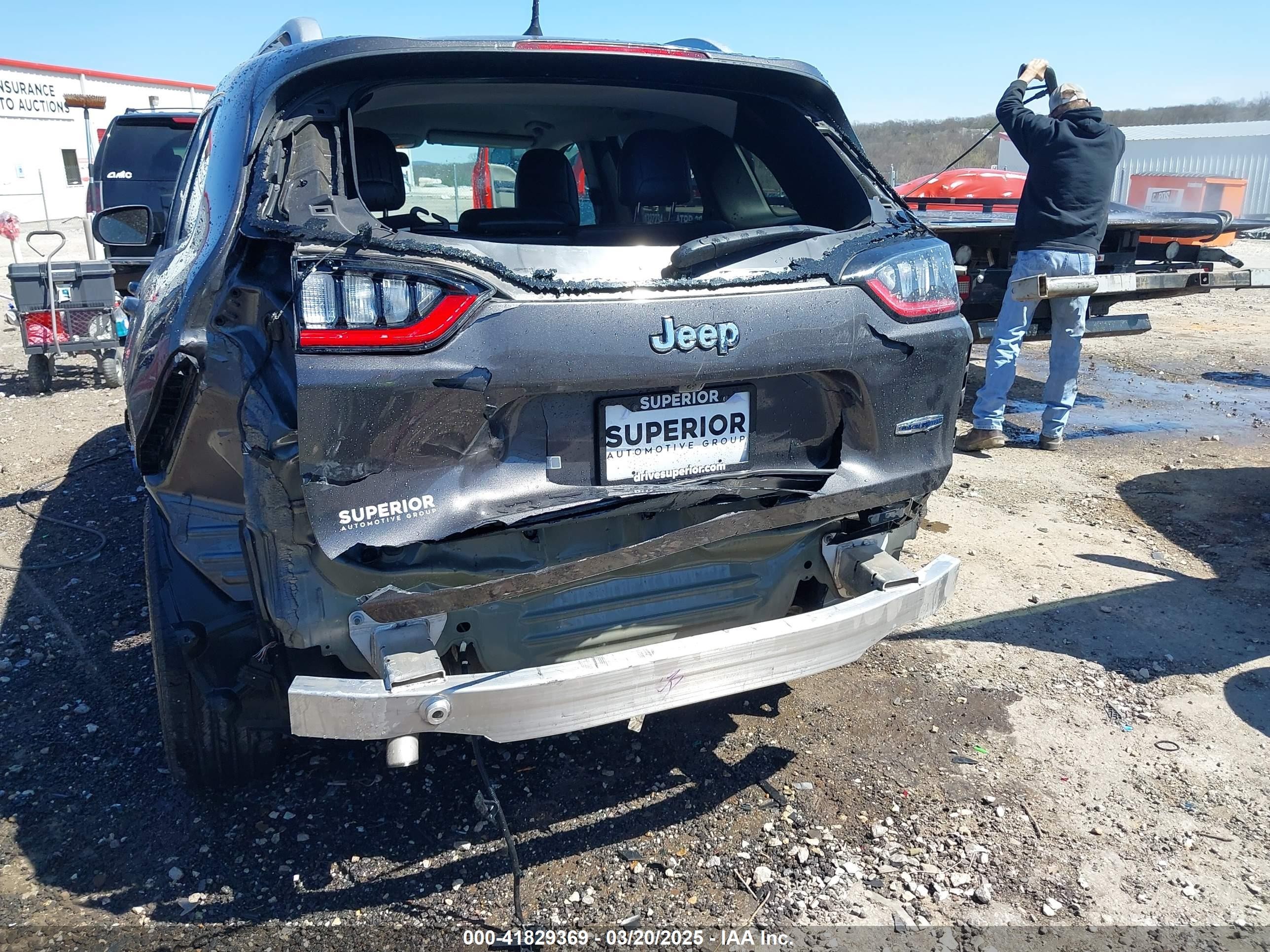 2019 Jeep Cherokee Latitude Plus Fwd Серый vin: 1C4PJLLB6KD396134