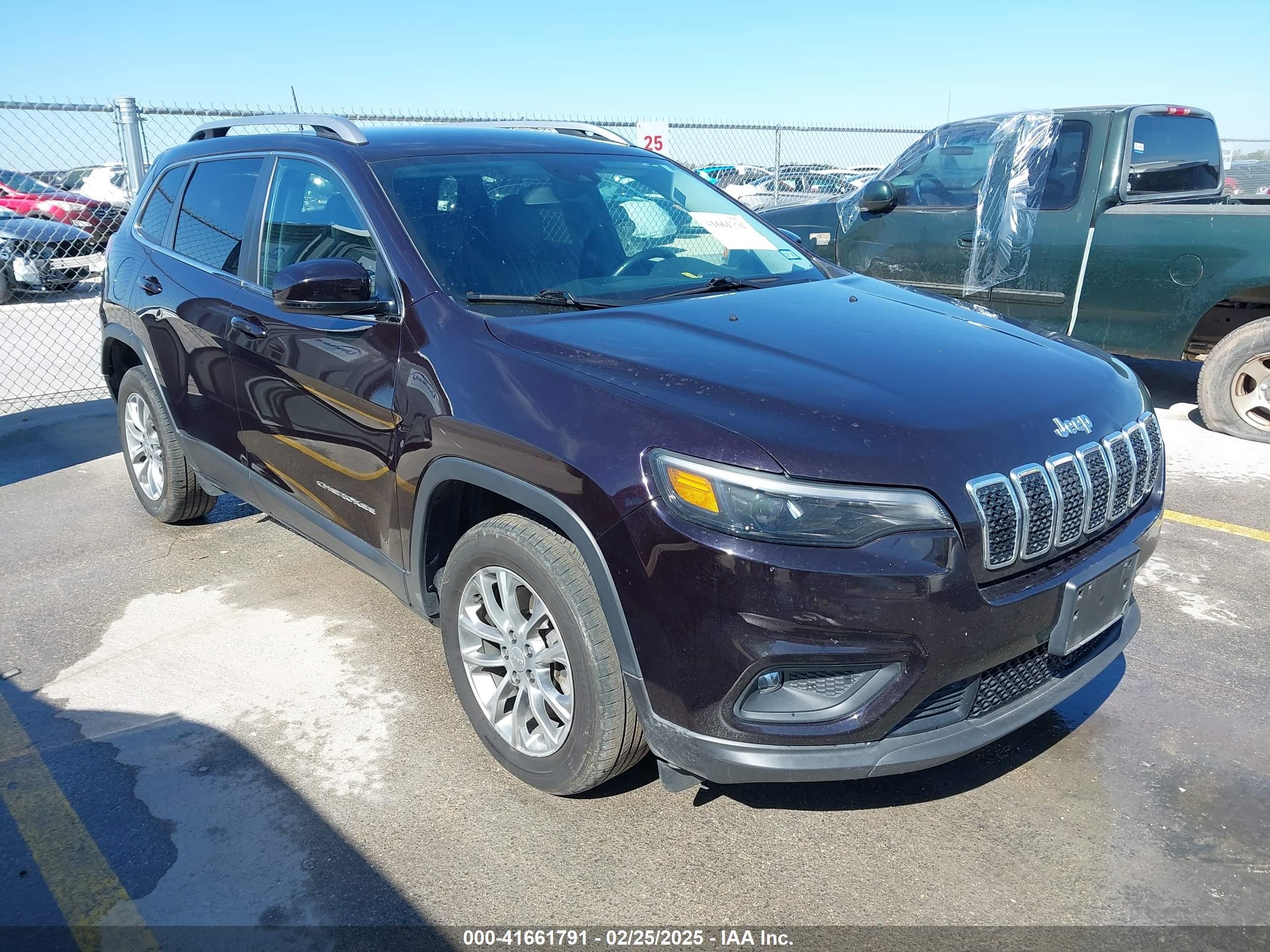 2021 Jeep Cherokee Latitude Plus Fwd Black vin: 1C4PJLLB6MD155810