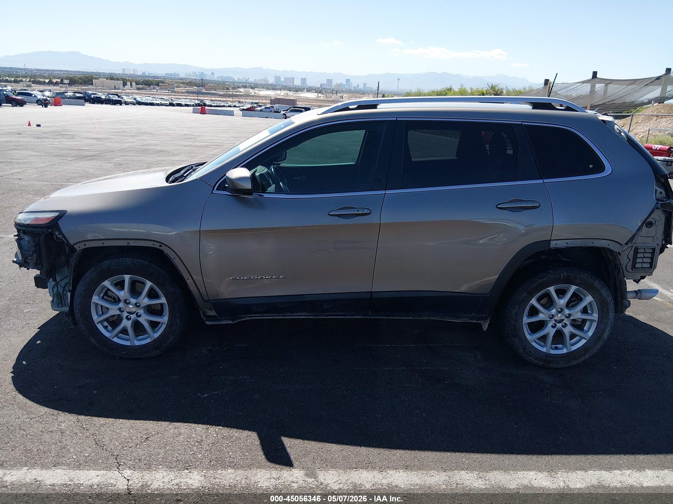 2018 Jeep Cherokee Latitude Plus Fwd Желто-коричневый vin: 1C4PJLLB7JD587348
