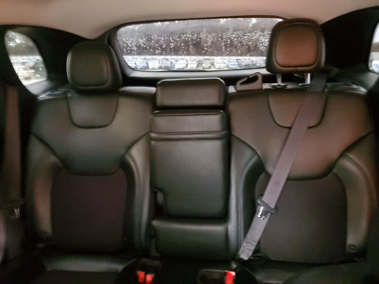 2019 Jeep Cherokee Latitude Plus Black vin: 1C4PJLLB7KD202503