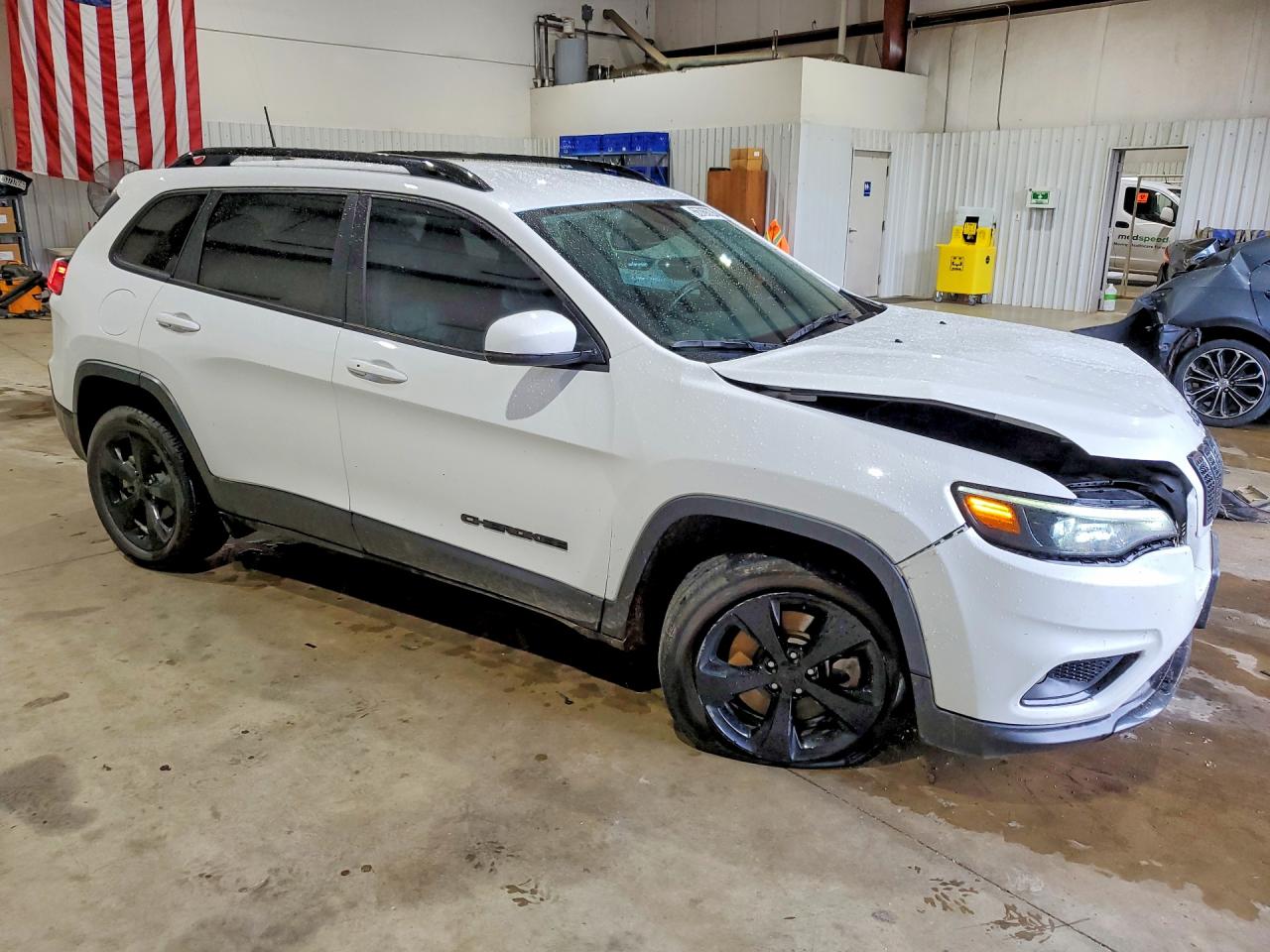 2021 Jeep Cherokee Latitude Plus White vin: 1C4PJLLB7MD144184