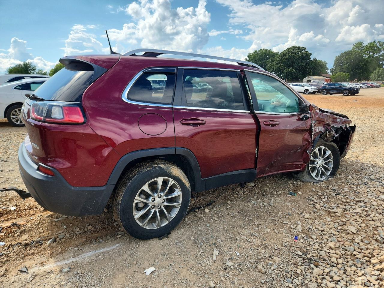 2019 Jeep Cherokee Latitude Plus Красный vin: 1C4PJLLB8KD175330