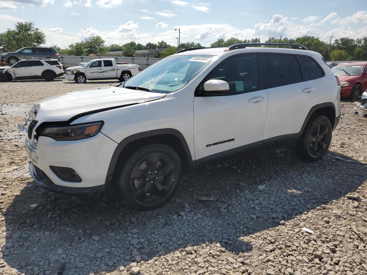 2019 Jeep Cherokee Latitude Plus   White vin: 1C4PJLLB8KD455622