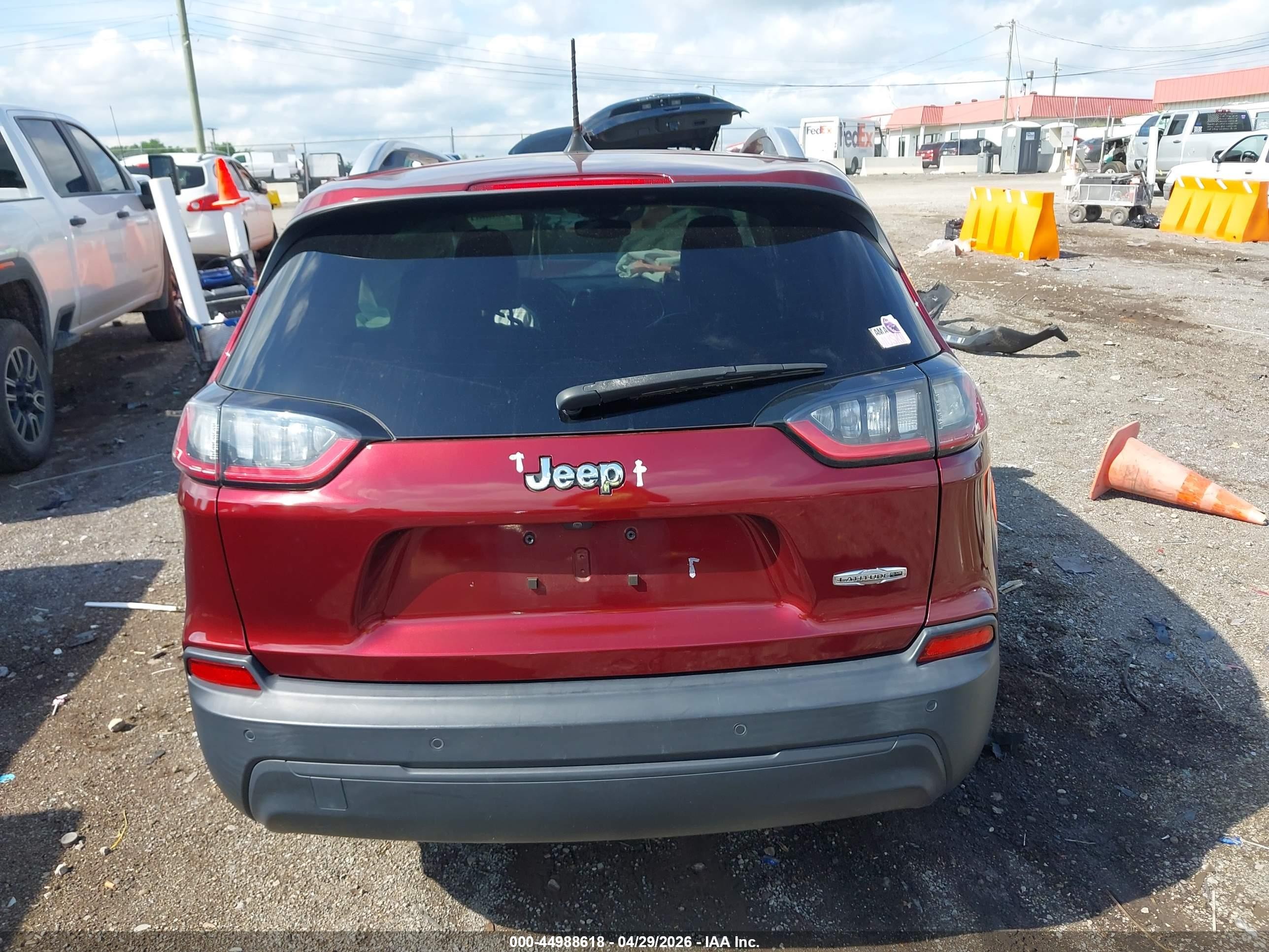 2020 Jeep Cherokee Latitude Plus Fwd Maroon vin: 1C4PJLLB8LD530515