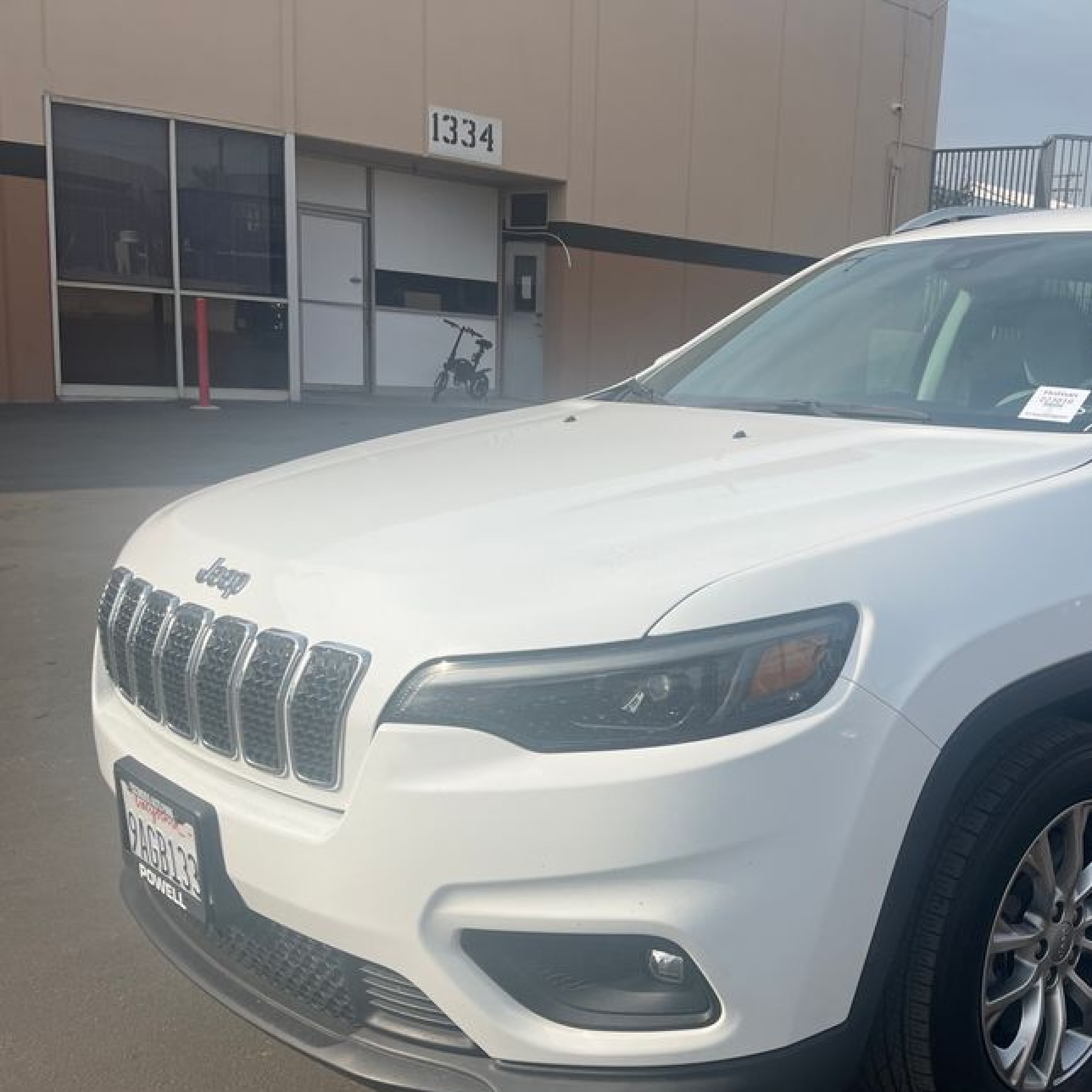 2021 Jeep Cherokee Latitude Plus vin: 1C4PJLLB8MD226893