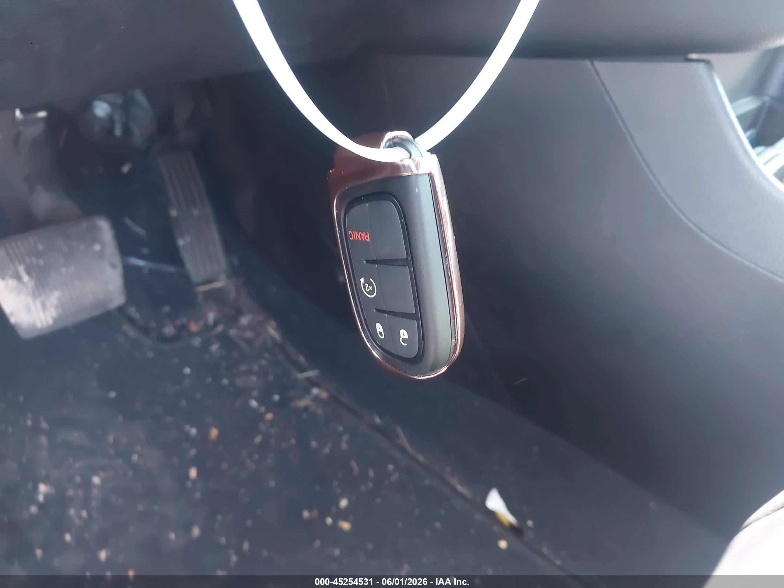 2021 Jeep Cherokee Altitude Fwd Black vin: 1C4PJLLB9MD173394