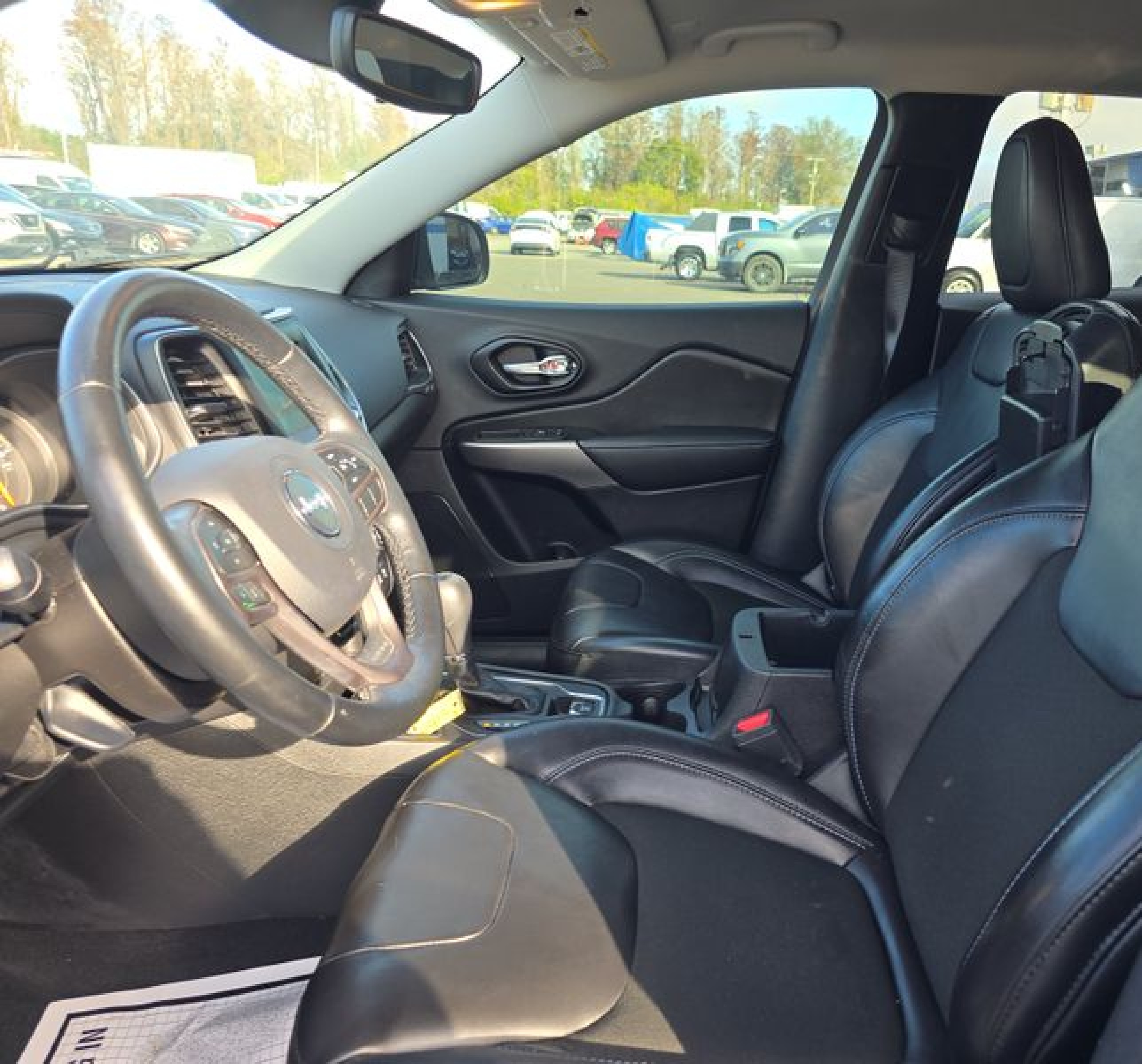 2021 Jeep Cherokee Latitude Plus vin: 1C4PJLLB9MD179647