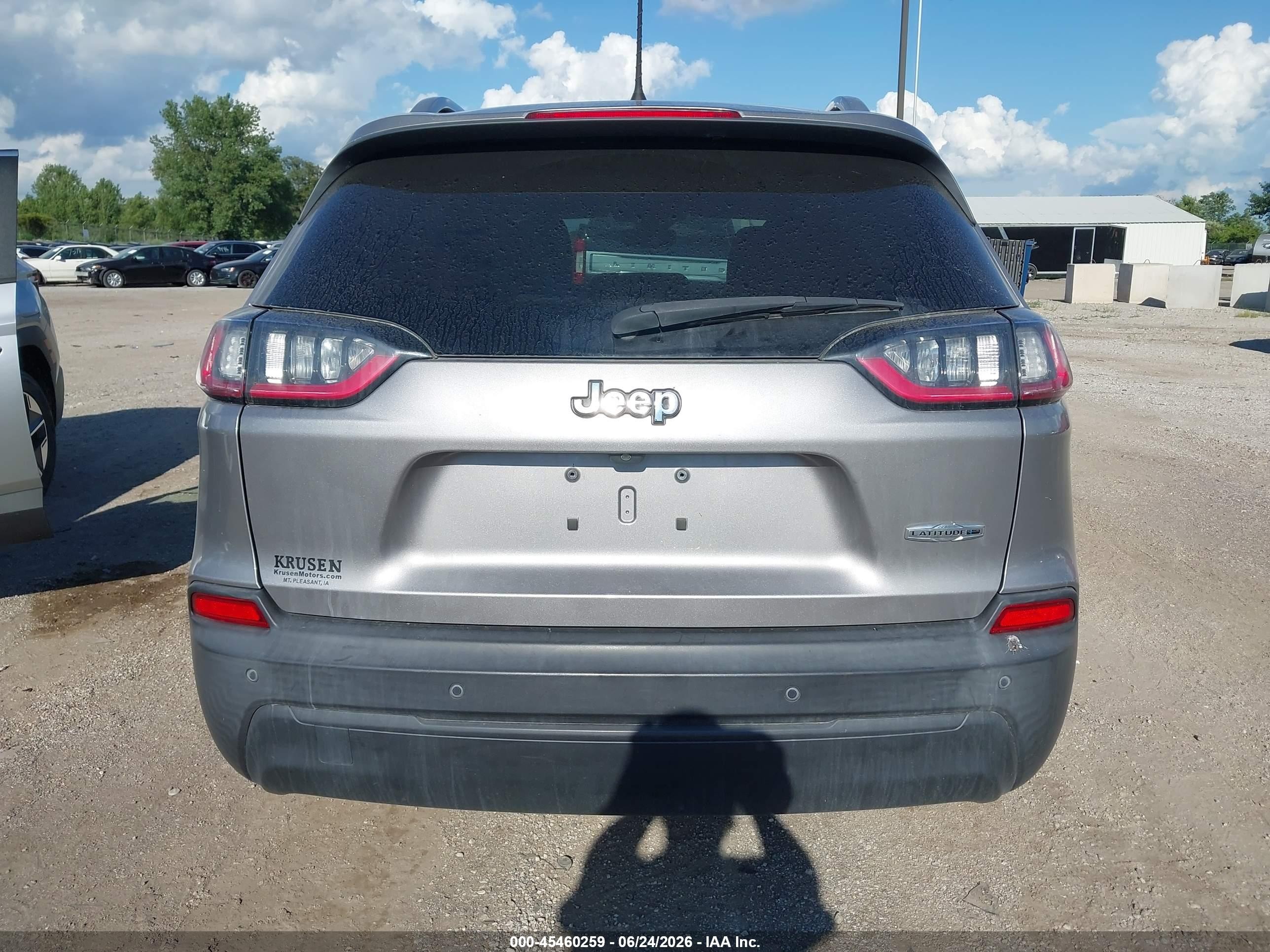 2021 Jeep Cherokee Latitude Plus Fwd Gray vin: 1C4PJLLB9MD204093