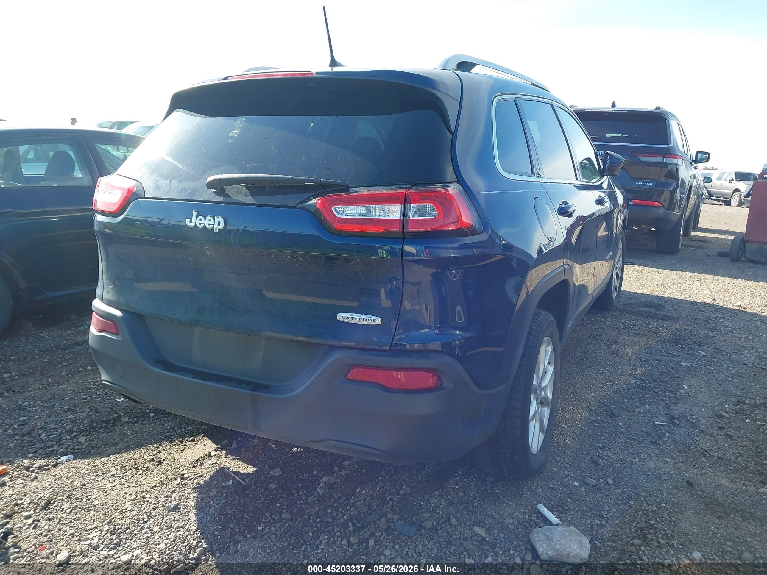 2018 Jeep Cherokee Latitude Plus Blue vin: 1C4PJLLBXJD607852