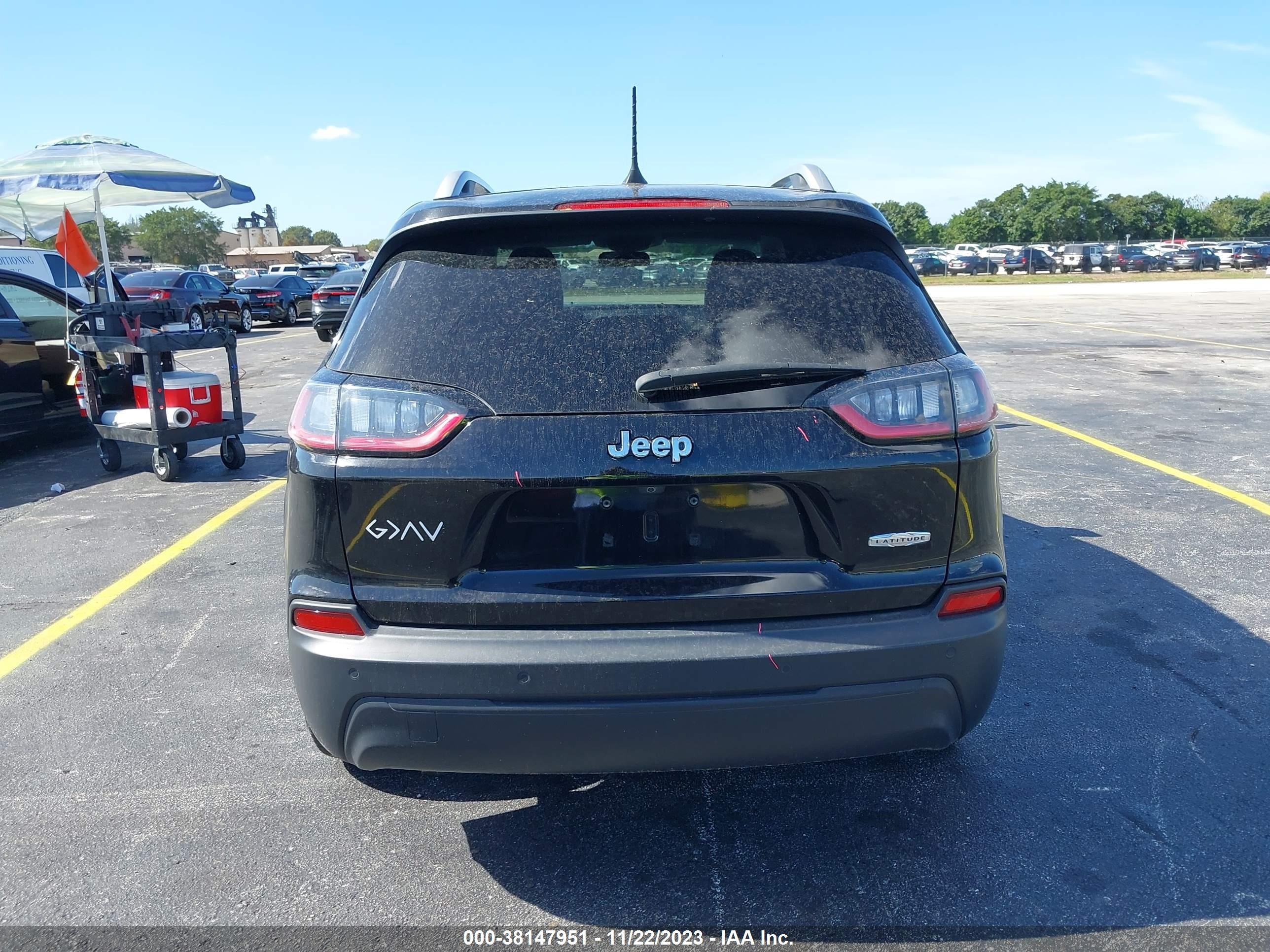 2019 Jeep Cherokee Latitude Plus Fwd Black vin: 1C4PJLLBXKD301154