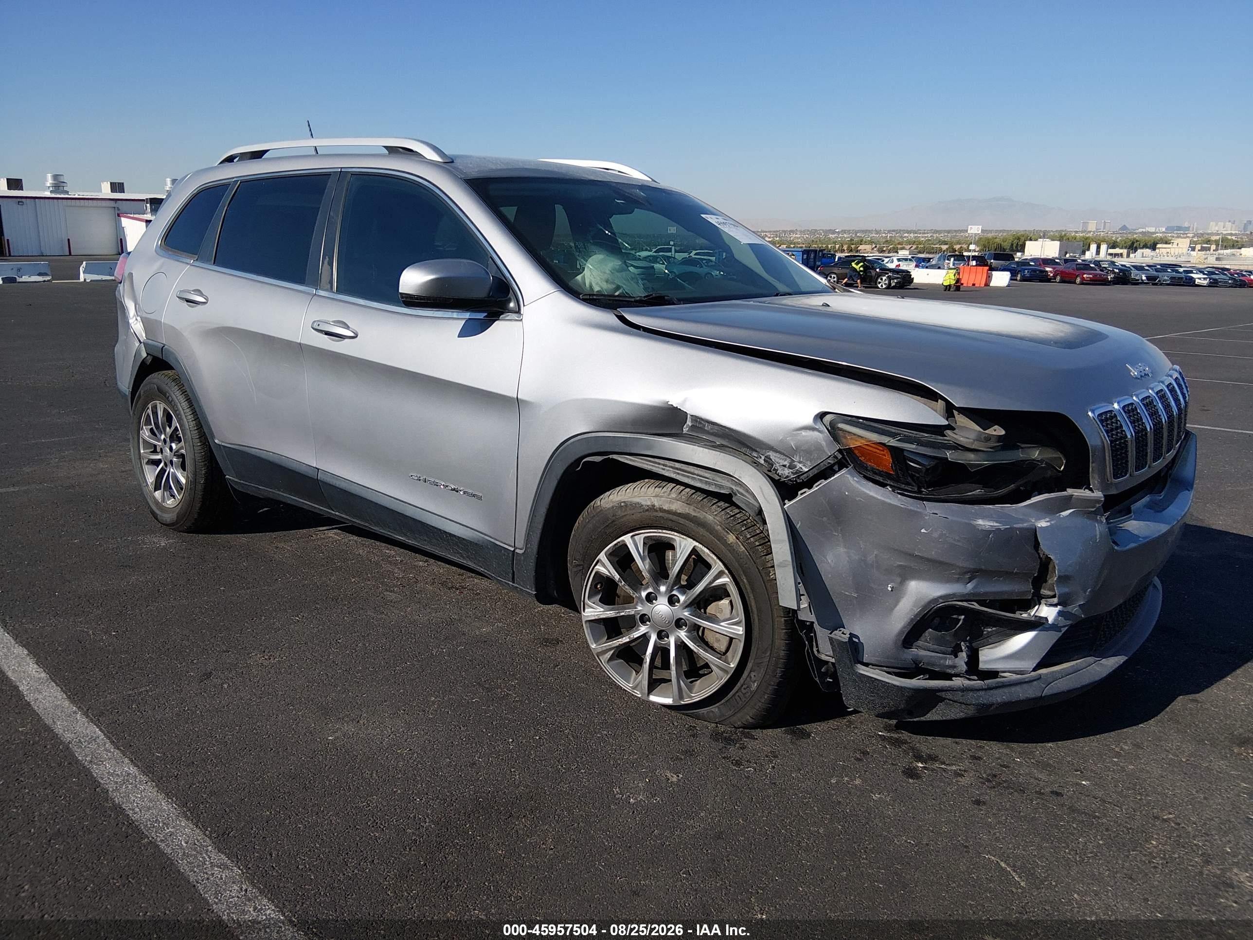 2019 Jeep Cherokee Latitude Plus Fwd Gray vin: 1C4PJLLBXKD479095
