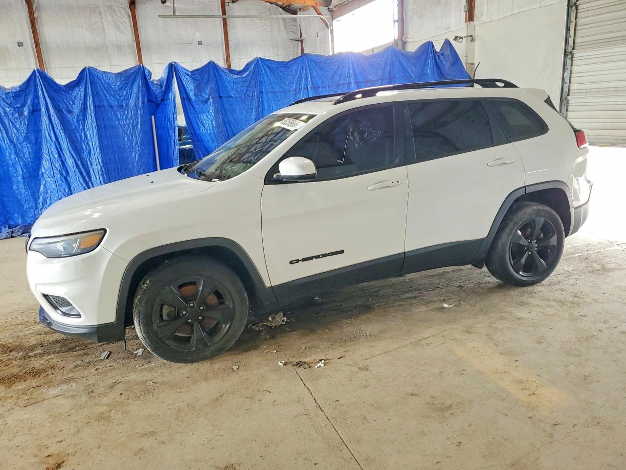 2019 Jeep Cherokee Latitude Plus White vin: 1C4PJLLN1KD286327