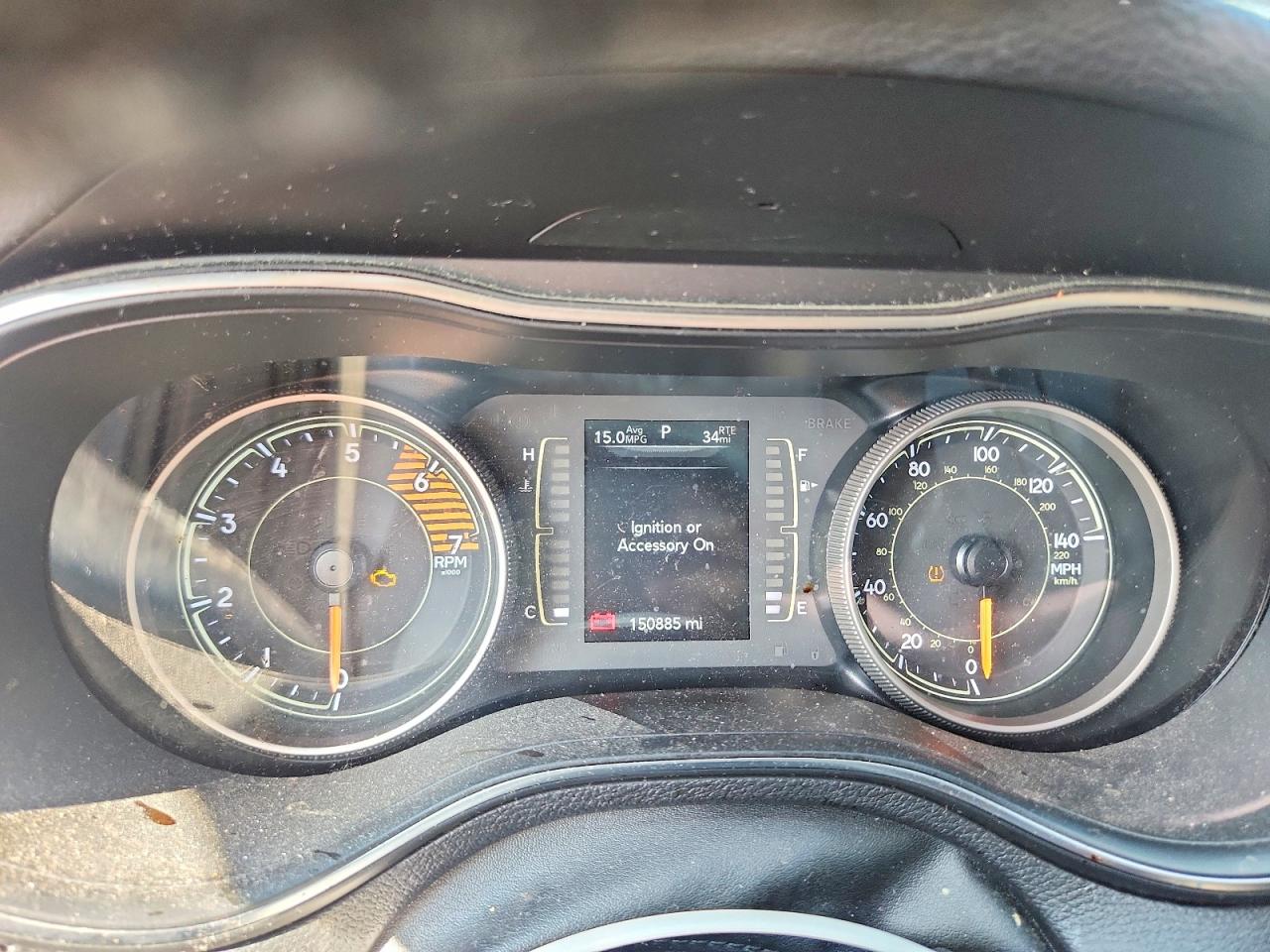 2019 Jeep Cherokee Latitude Plus White vin: 1C4PJLLN1KD286327