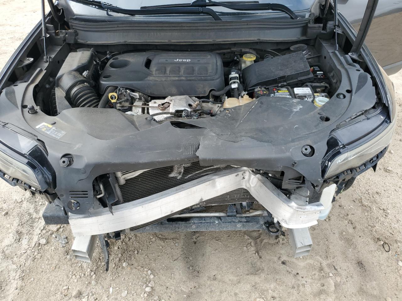 2019 Jeep Cherokee Latitude Plus Gray vin: 1C4PJLLN3KD149339 Damage: Front Bumper Reinforcement, Broken, Replacement Required