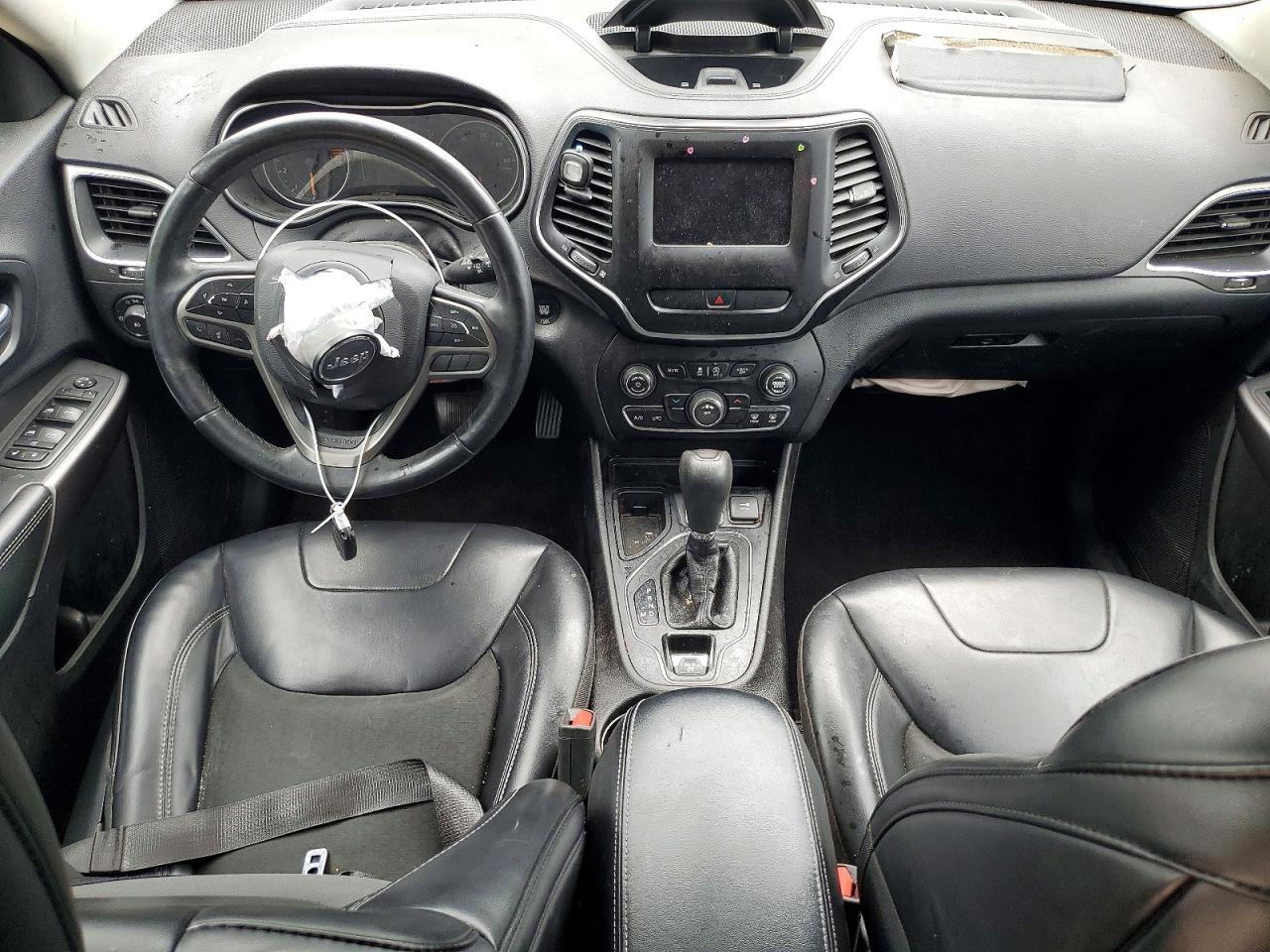 2019 Jeep Cherokee Latitude Plus Gray vin: 1C4PJLLN3KD149339