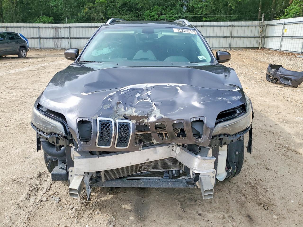 2019 Jeep Cherokee Latitude Plus Gray vin: 1C4PJLLN3KD149339