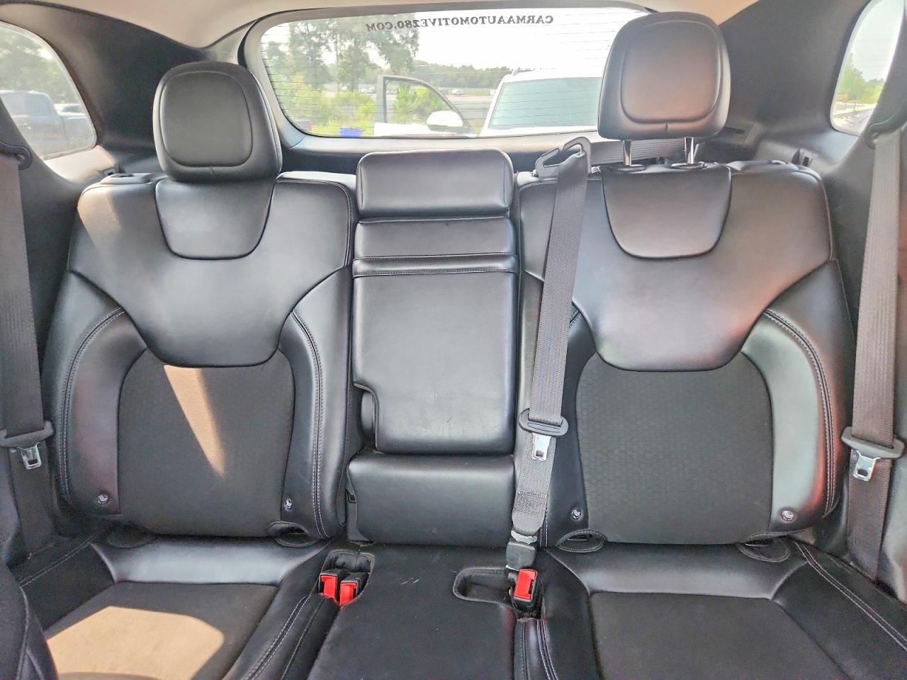 2019 Jeep Cherokee Latitude Plus Gray vin: 1C4PJLLX1KD170823