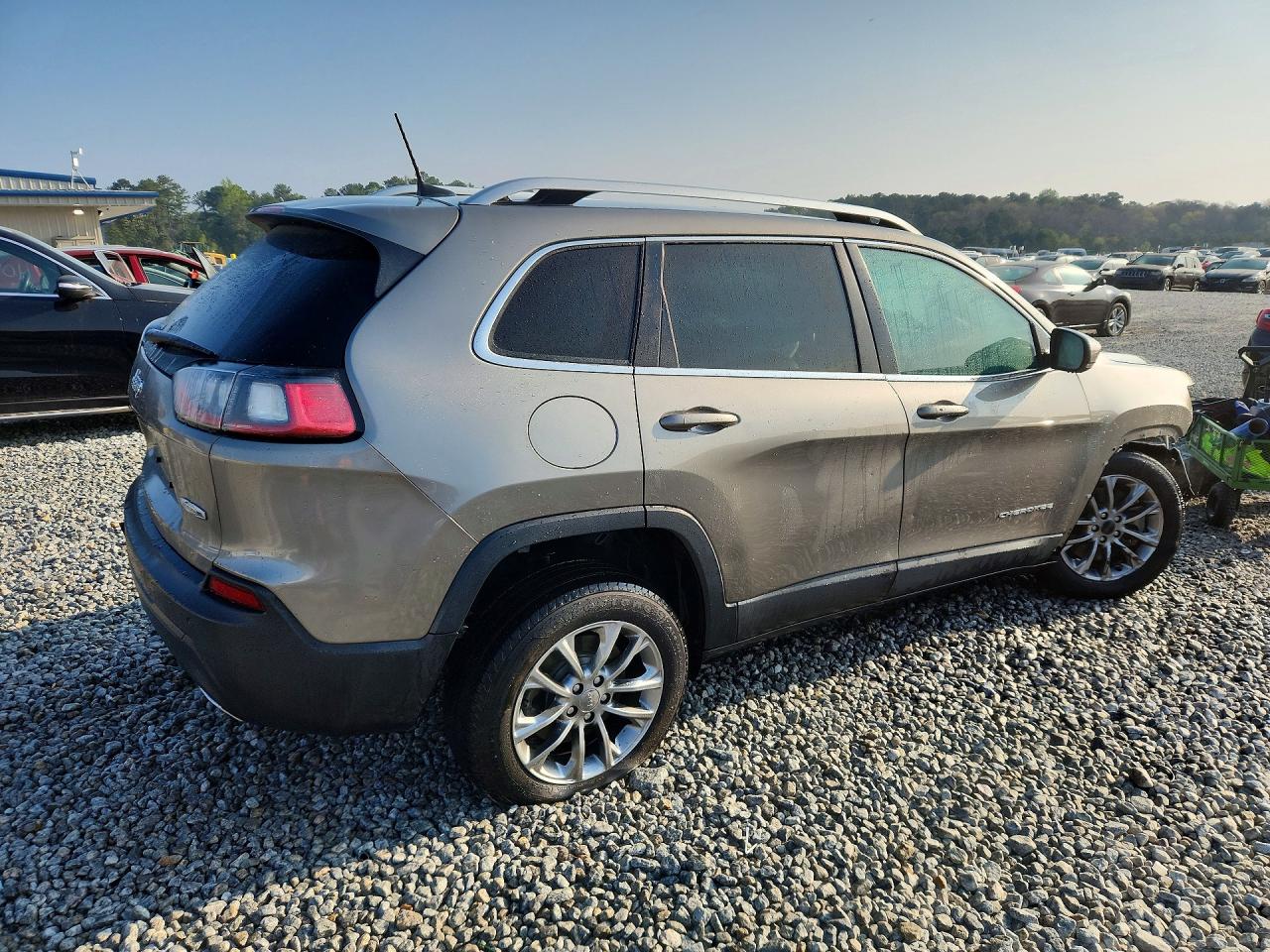 2021 Jeep Cherokee Latitude Lux Gray vin: 1C4PJLMX9MD155875