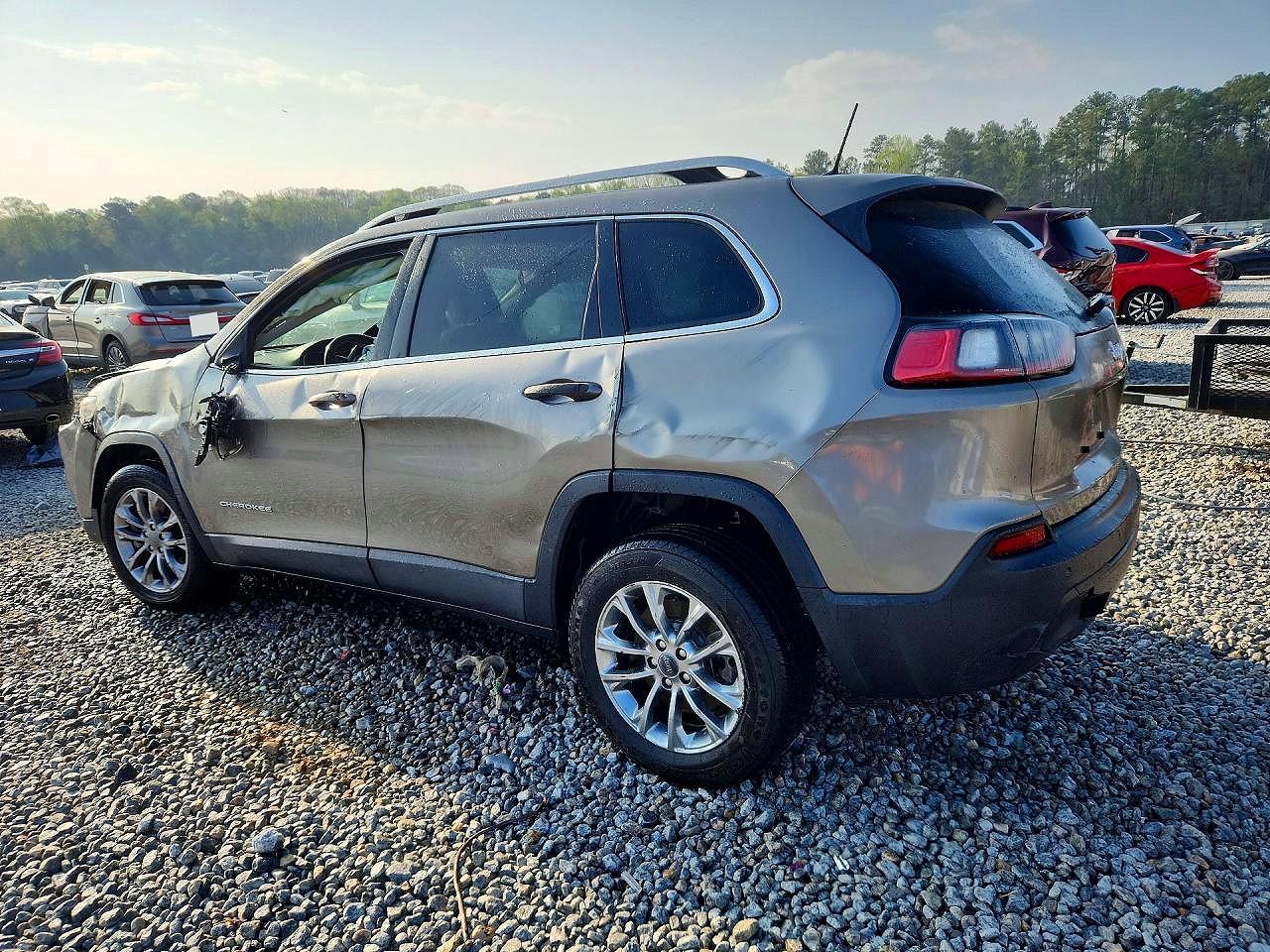 2021 Jeep Cherokee Latitude Lux Gray vin: 1C4PJLMX9MD155875
