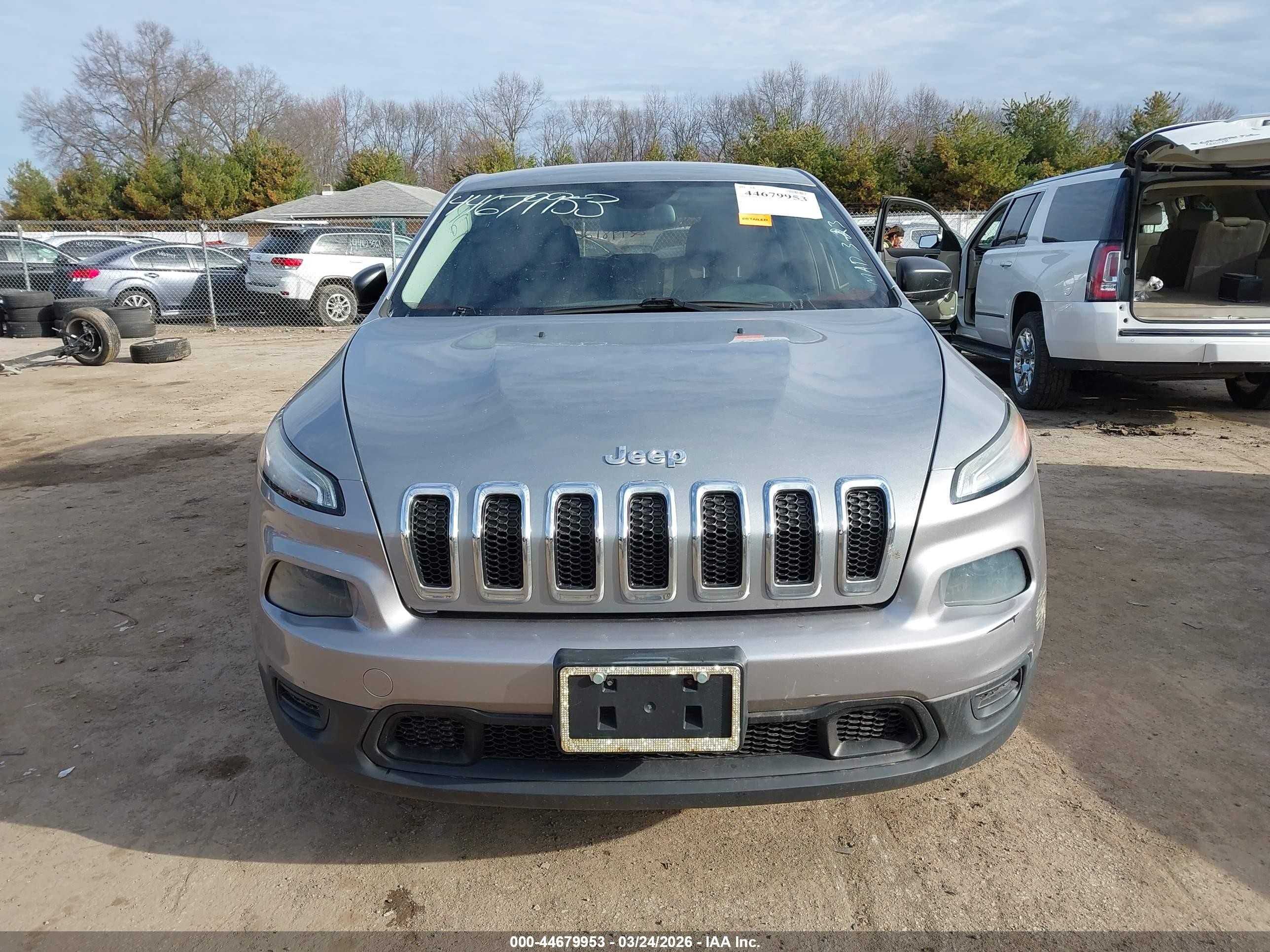 2014 Jeep Cherokee Sport Silver vin: 1C4PJMAB0EW249812