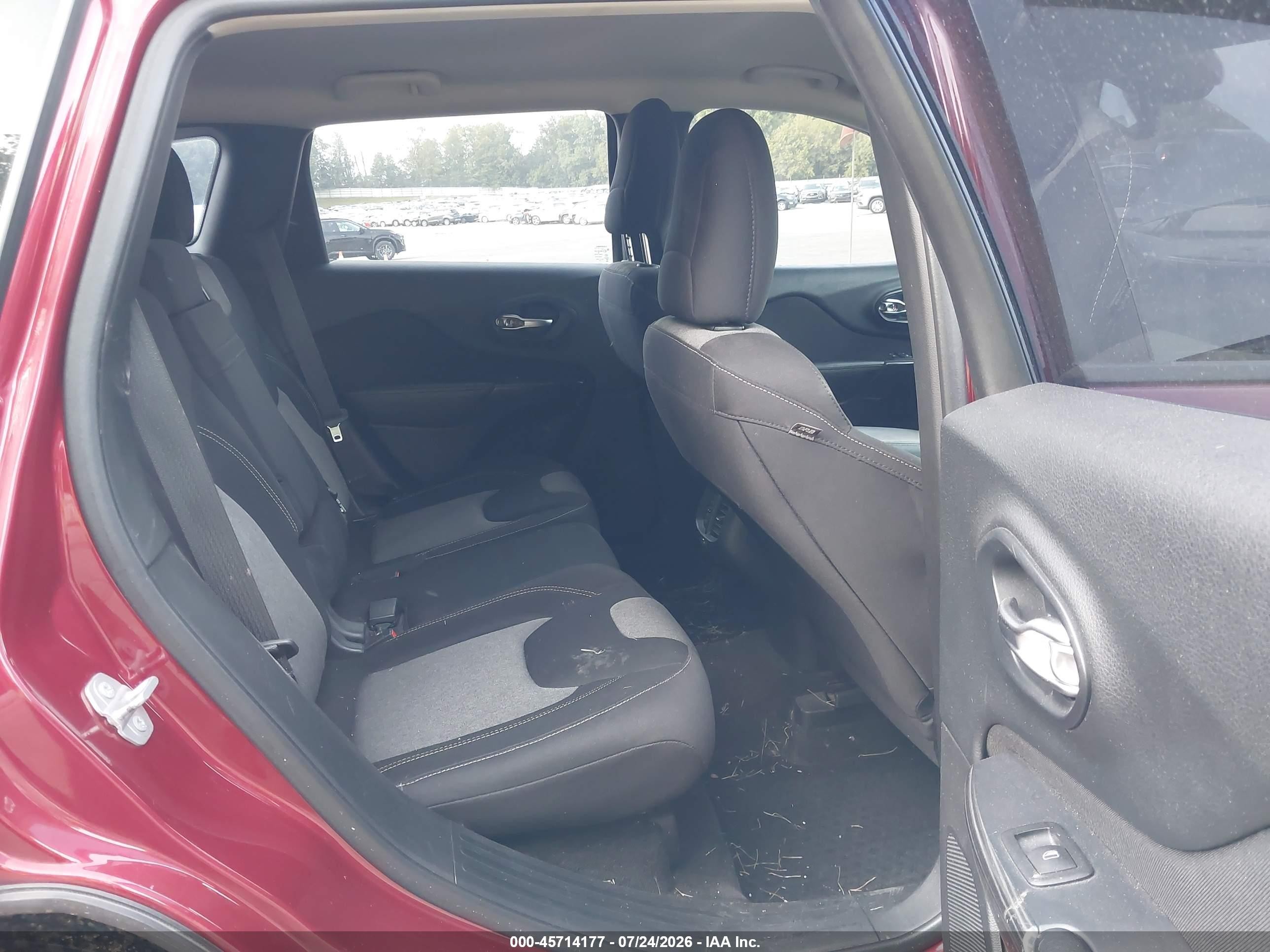 2015 Jeep Cherokee Sport Burgundy vin: 1C4PJMAB0FW741550