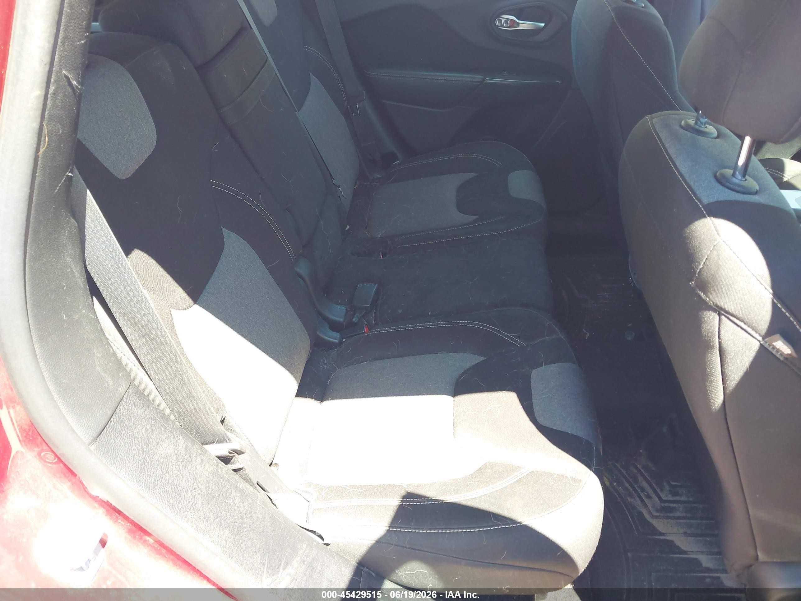 2014 Jeep Cherokee Sport Red vin: 1C4PJMAB1EW233697