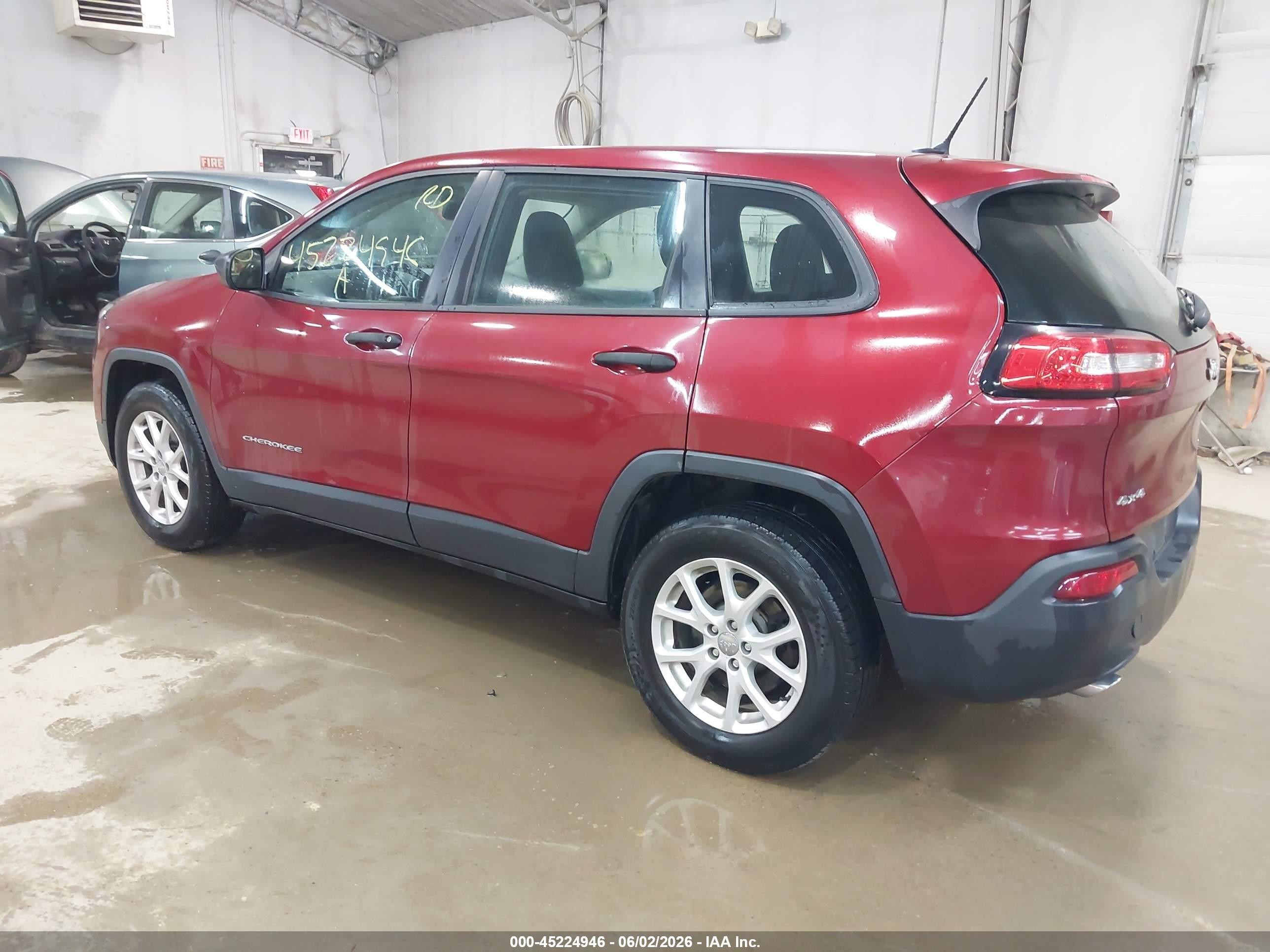 2014 Jeep Cherokee Sport Red vin: 1C4PJMAB2EW142180
