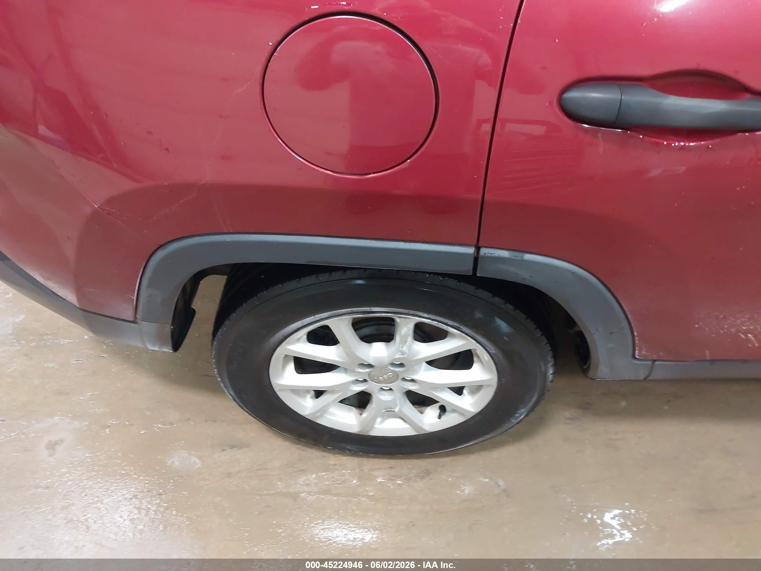 2014 Jeep Cherokee Sport Red vin: 1C4PJMAB2EW142180
