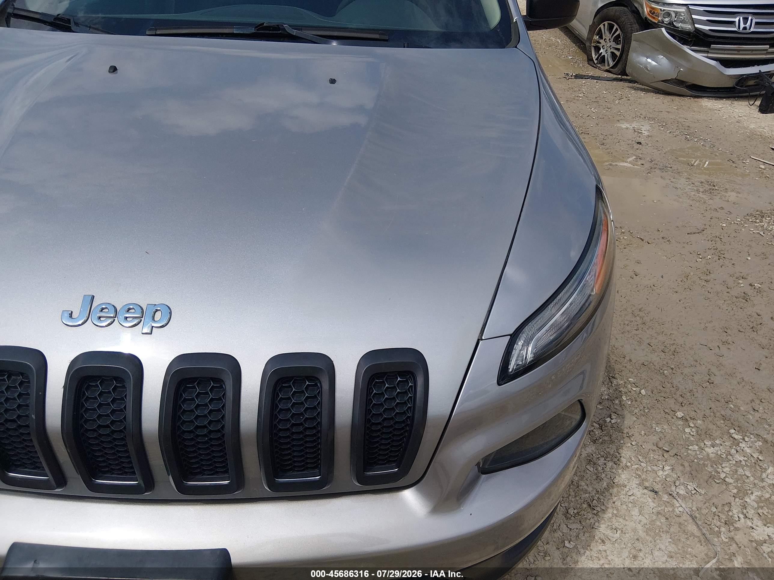 2014 Jeep Cherokee Sport Silver vin: 1C4PJMAB2EW145032