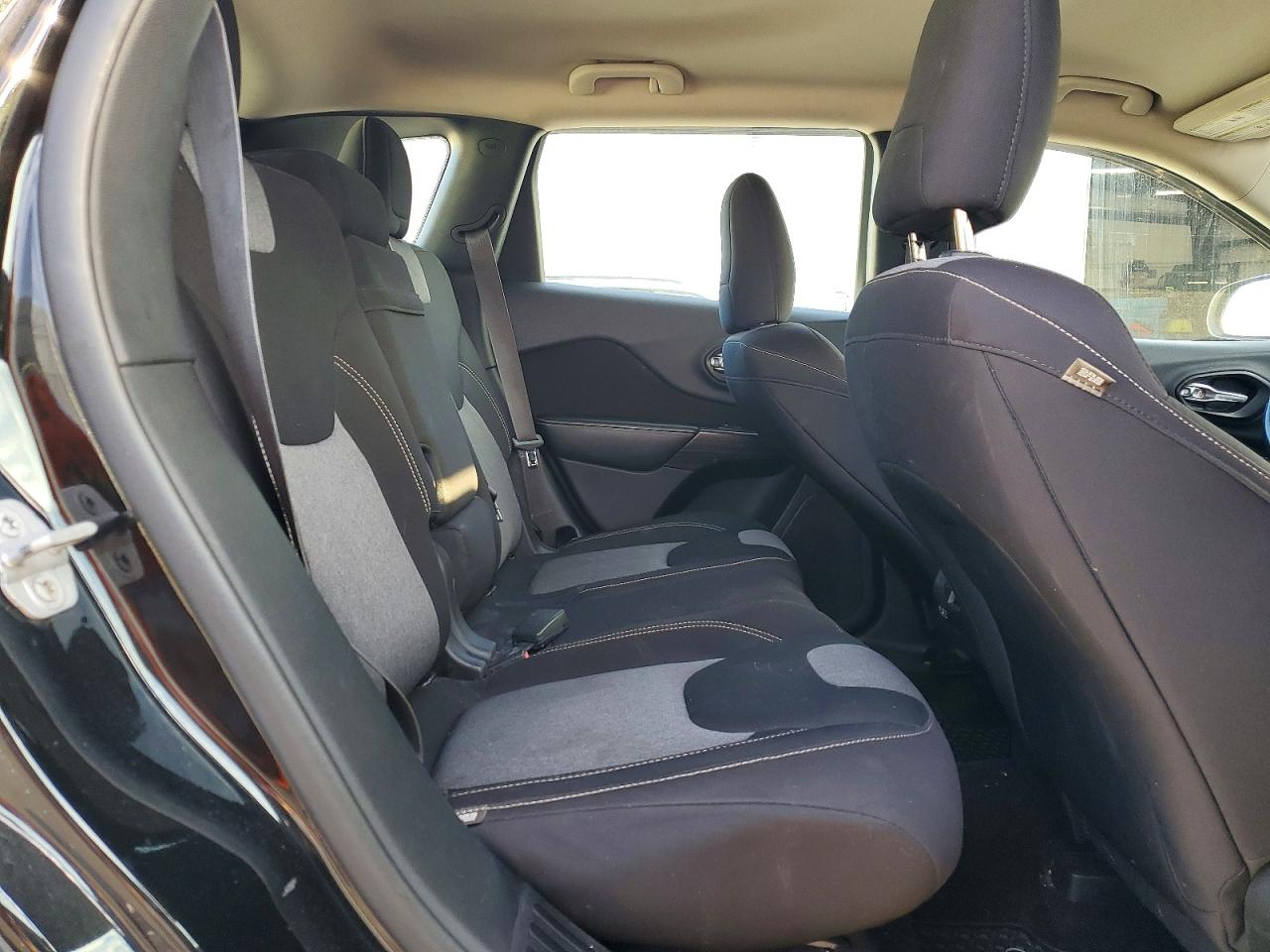 2014 Jeep Cherokee Sport Black vin: 1C4PJMAB2EW268538