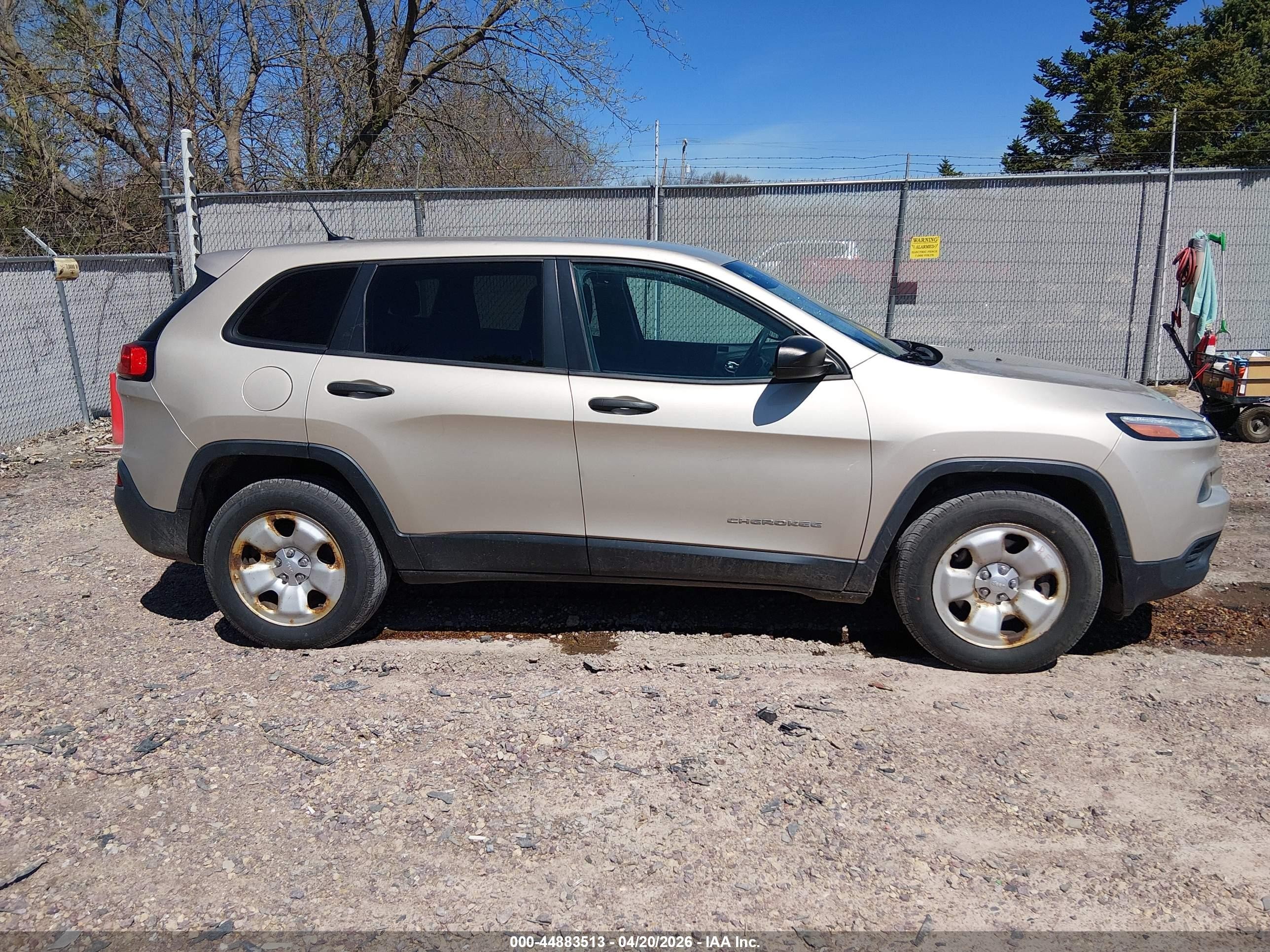 2014 Jeep Cherokee Sport Champagne vin: 1C4PJMAB2EW303210