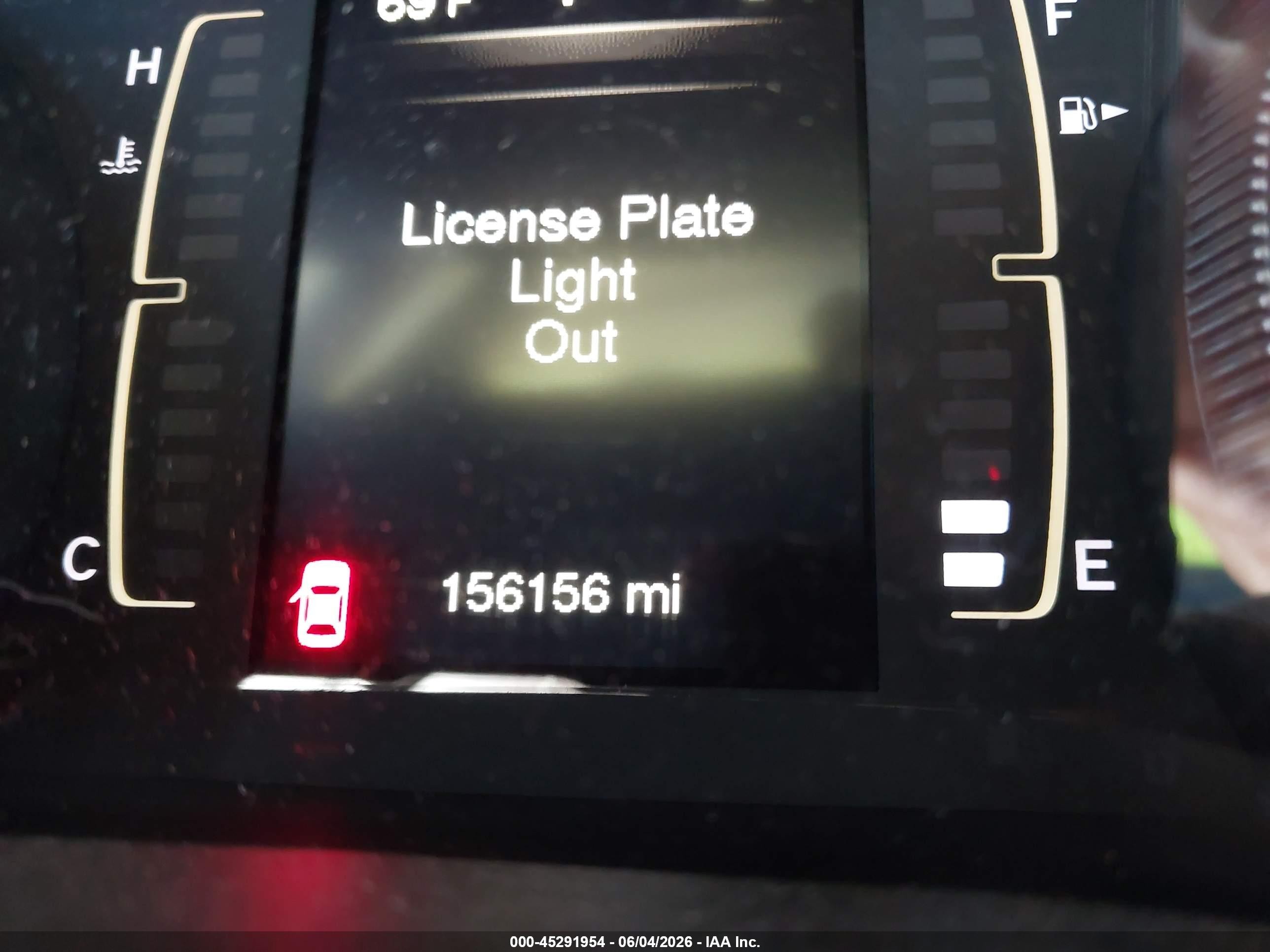 2015 Jeep Cherokee Sport Золотой vin: 1C4PJMAB2FW514487