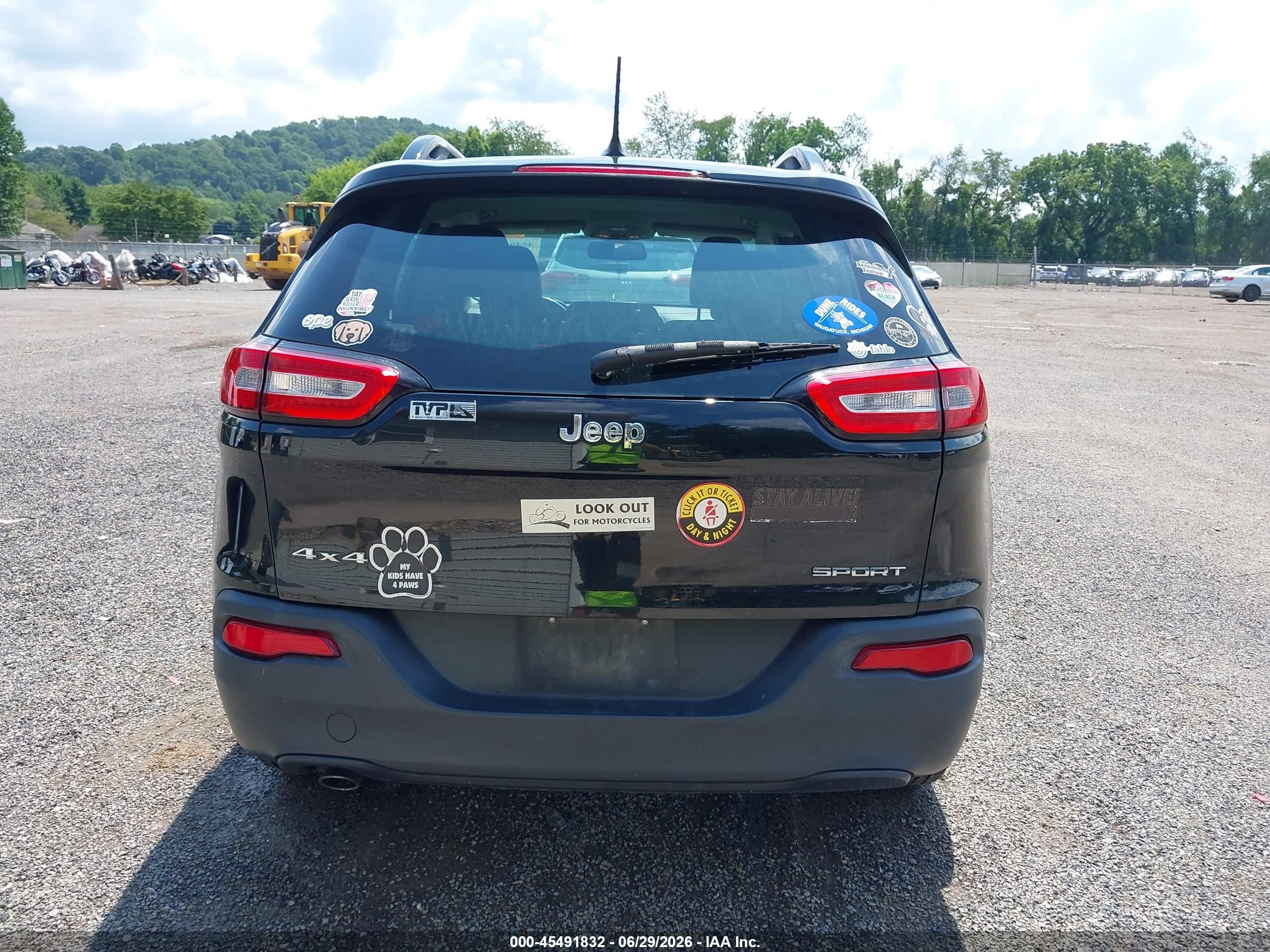 2015 Jeep Cherokee Sport Black vin: 1C4PJMAB2FW652417