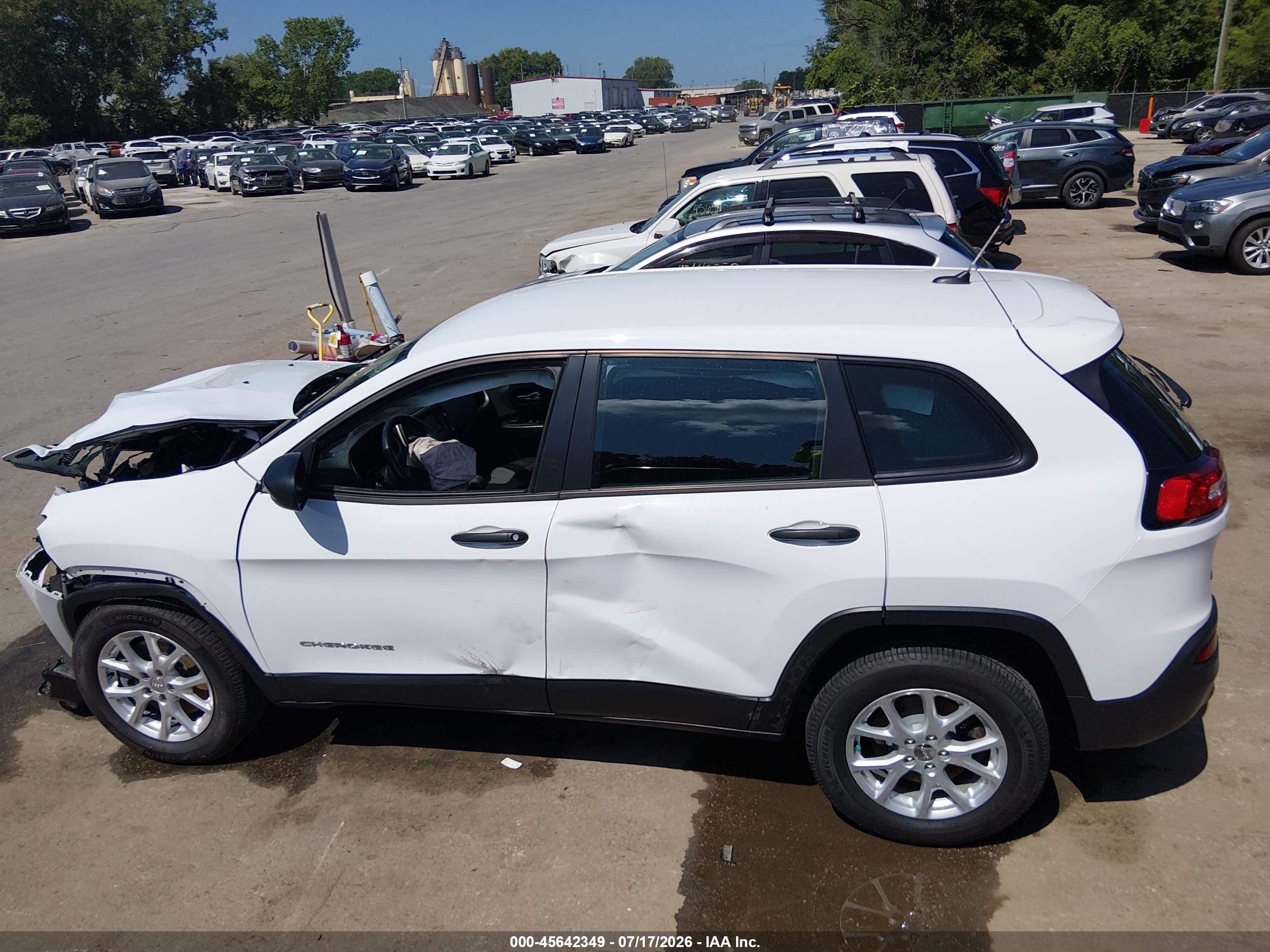 2014 Jeep Cherokee Sport White vin: 1C4PJMAB3EW145038